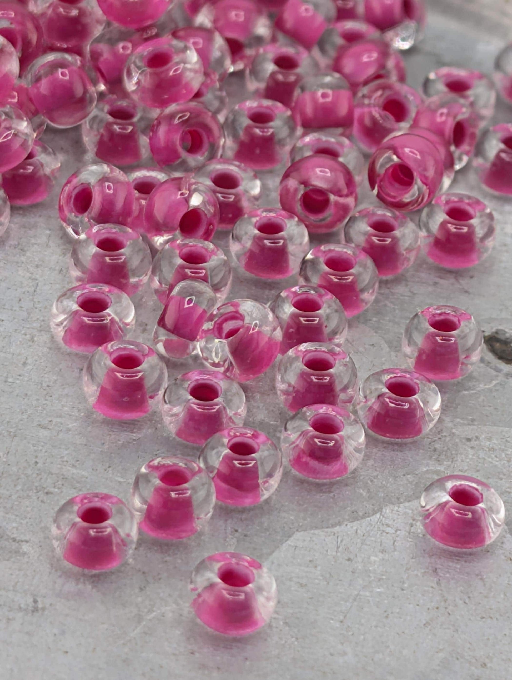 Transparent Terra Intensive Crystal Lined Magenta | Size 6 | 20g Tube | Preciosa-Ornela Glass Seed Beads