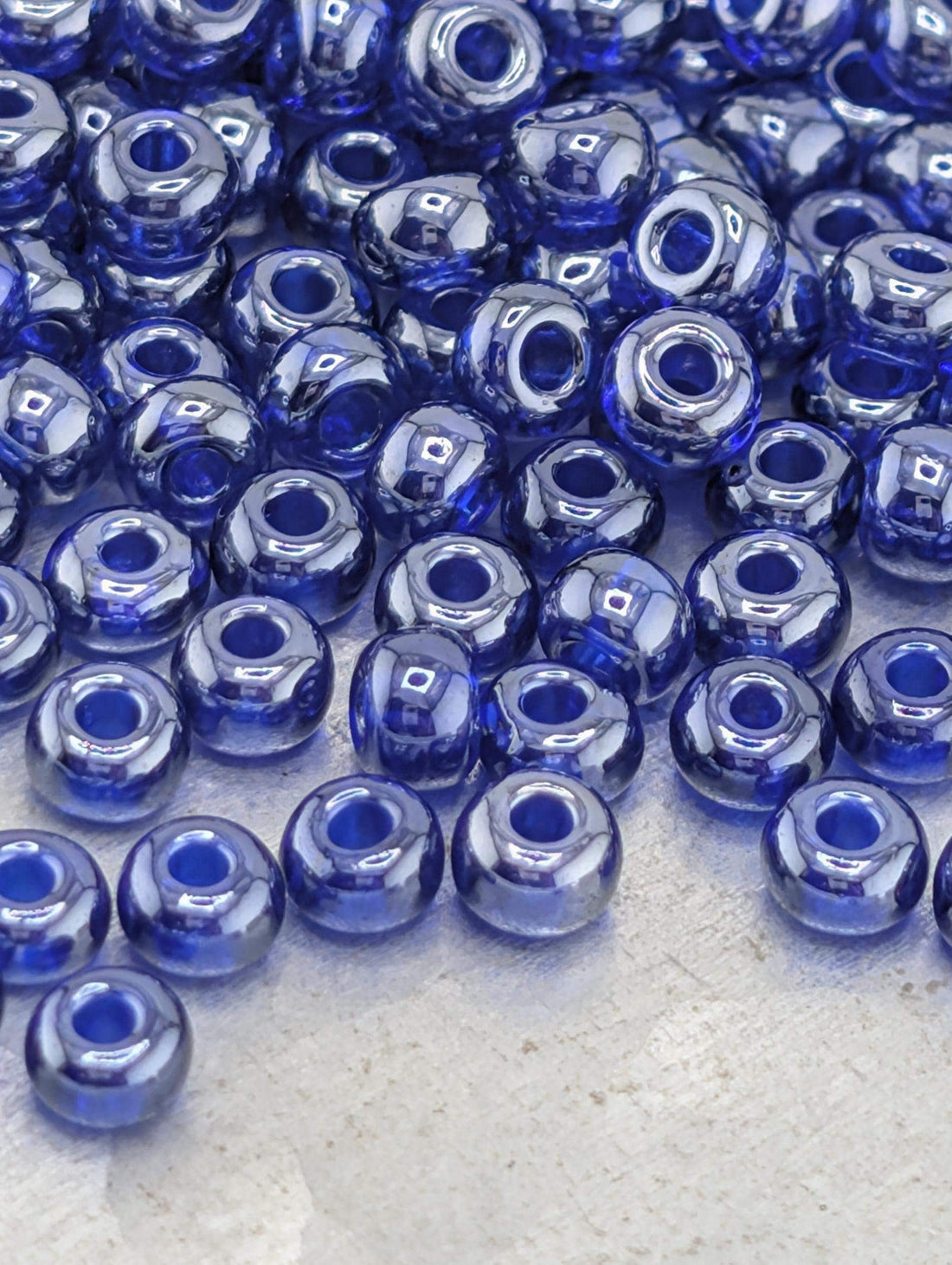 Opaque Luster Cobalt Blue | Size 6 | 15g | Preciosa-Ornela Glass Seed Beads