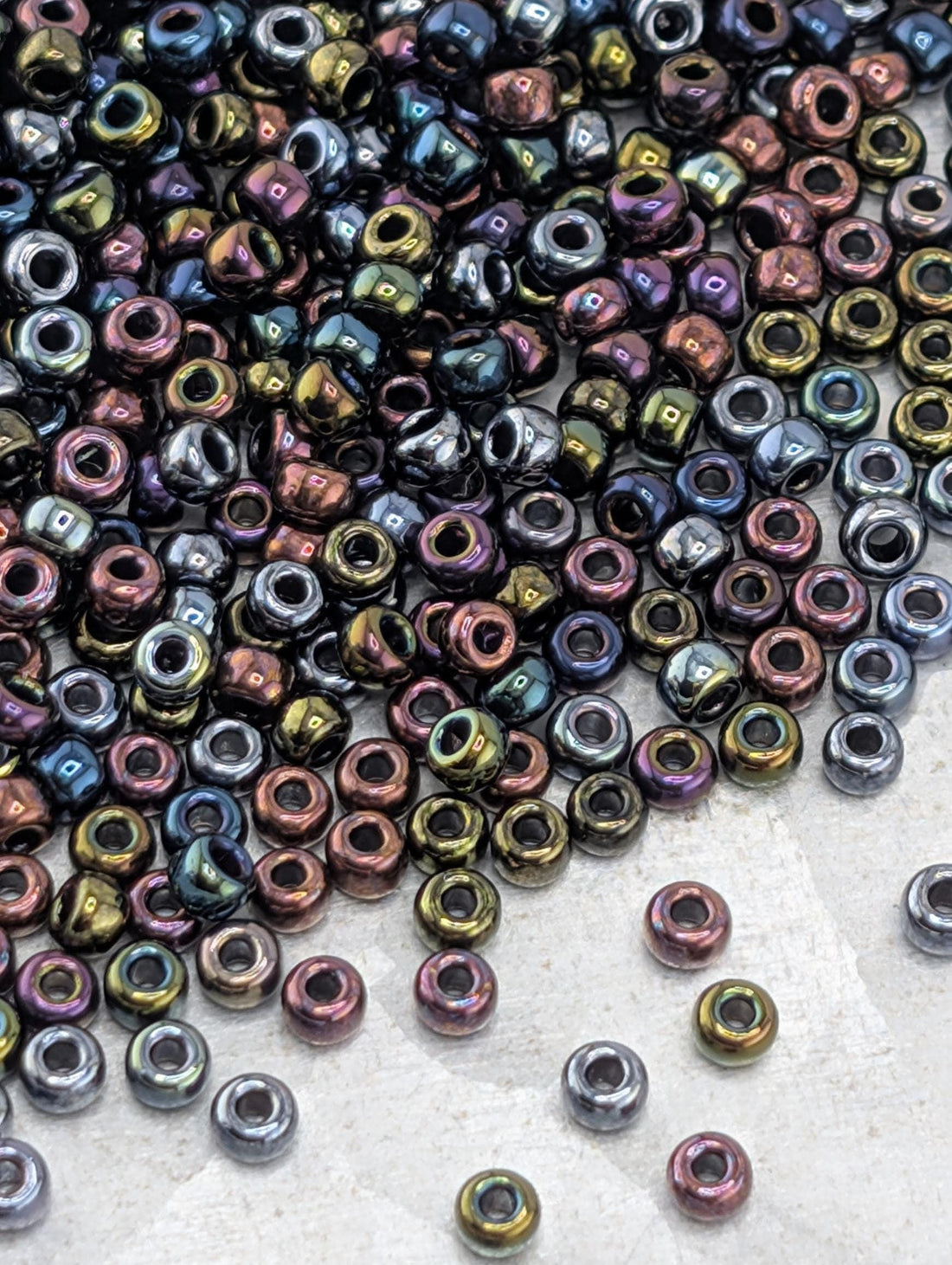 Opaque Blue Iris | Size 10 | 15g | Preciosa-Ornela Glass Seed Beads