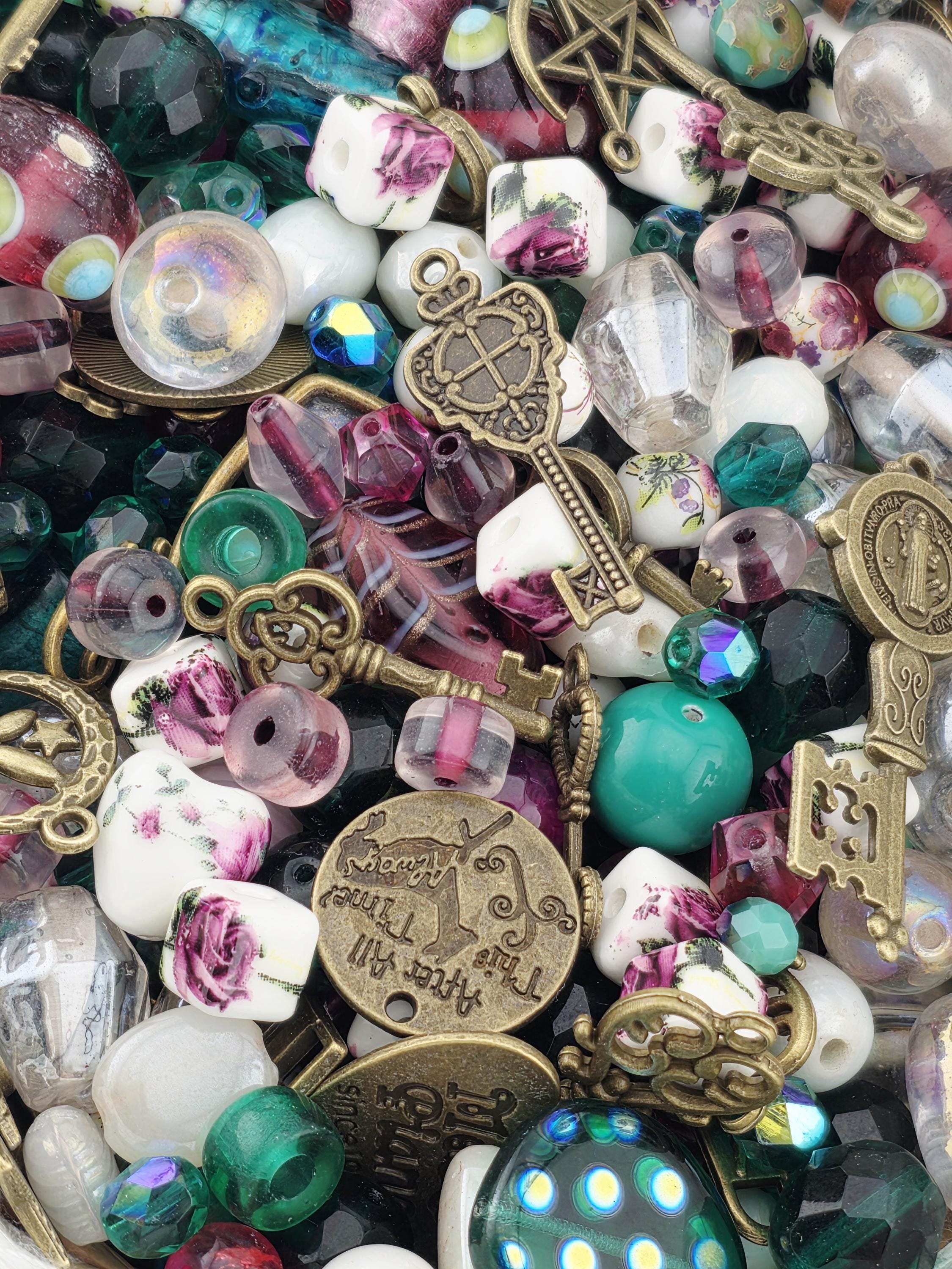 Key to My Heart: A Secret Garden Blend | Glass Bead Mix by Learise | 2 Oz pkg