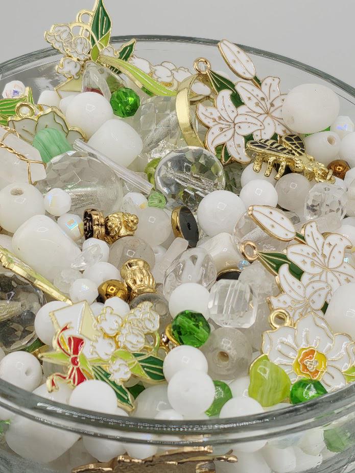 Garden Gemstone Bead Mix, Quartz & Magnesite with Glass Charms (2oz Pack) | Jewelry Making Bracelet Supply | Learise Curated Mix