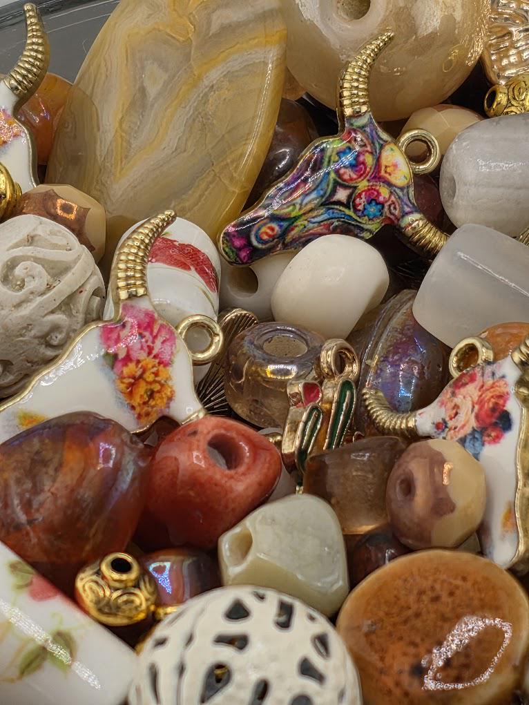 Western Bead Mix: Floral Longhorn Charms, Agate & Porcelain | Jewelry Making Bracelet Supply | Learise Curated Mix