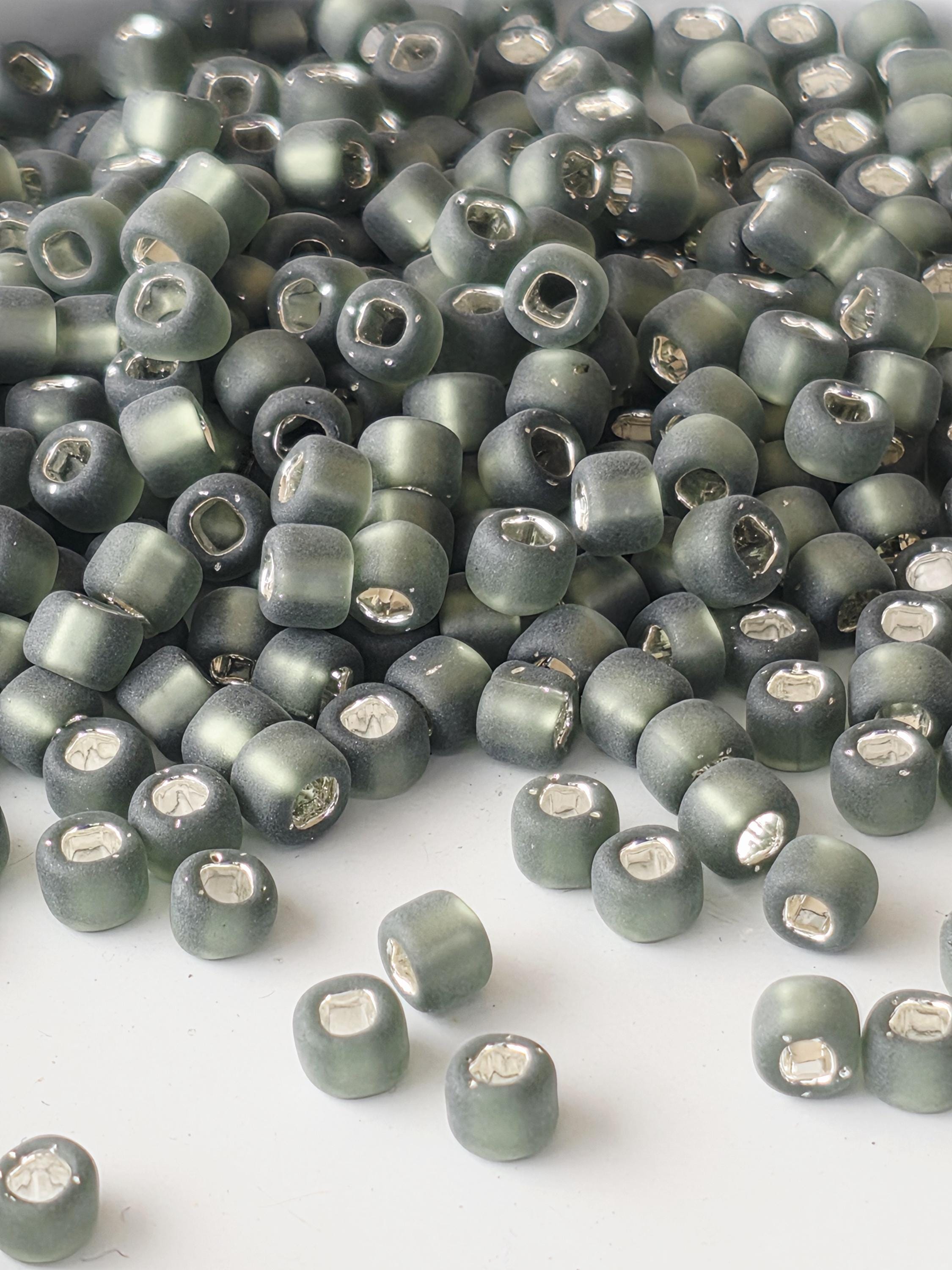 Matte Gunmetal Seed Beads: Matsuno Silver Lined (Size 6, 15g)