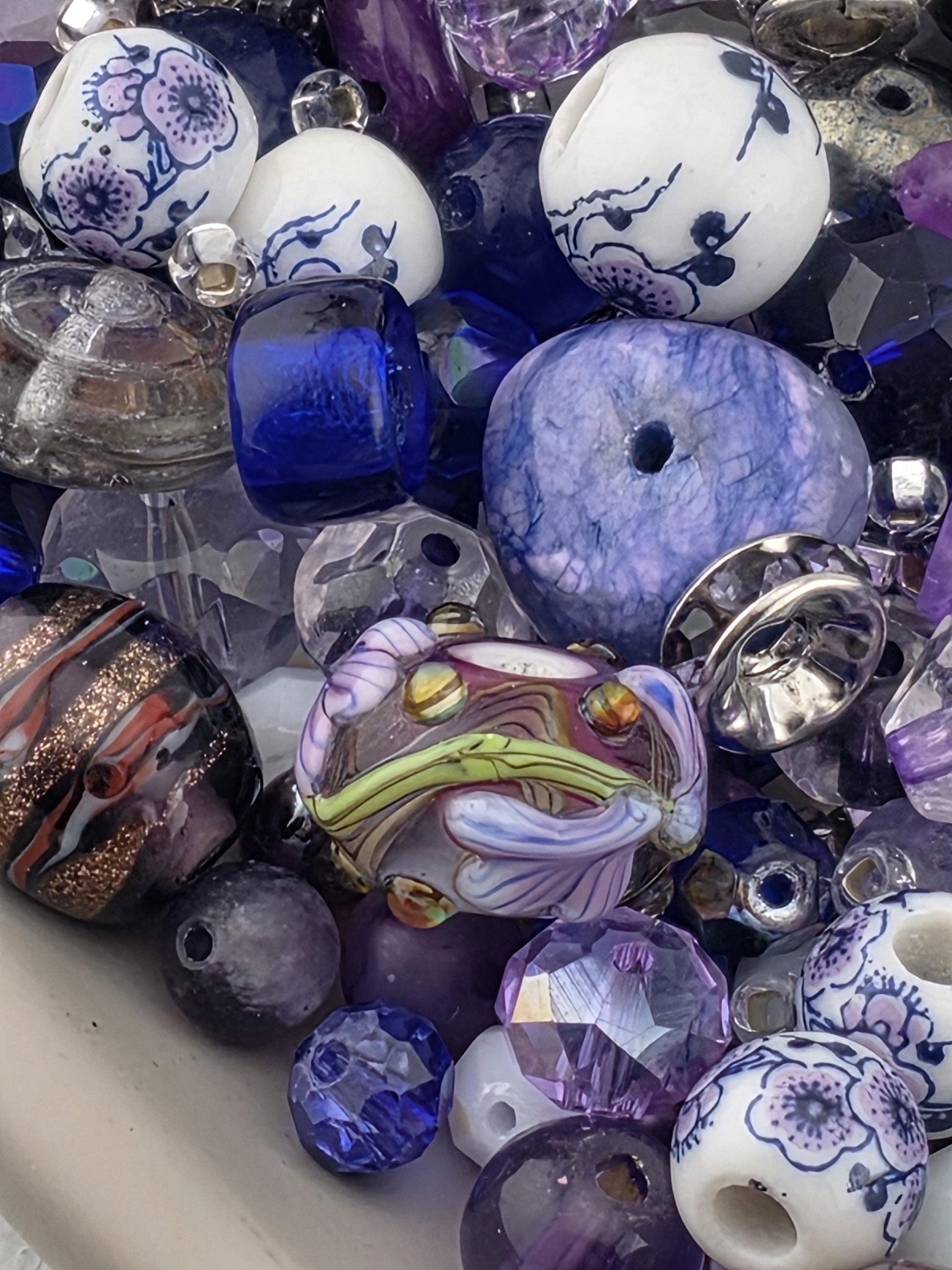 New "Heard It Through The Grapevine" Glass & Metal Bead Mix By Learise 2oz pkg | Jewelry Making Bracelet Supply | Learise Curated Mix