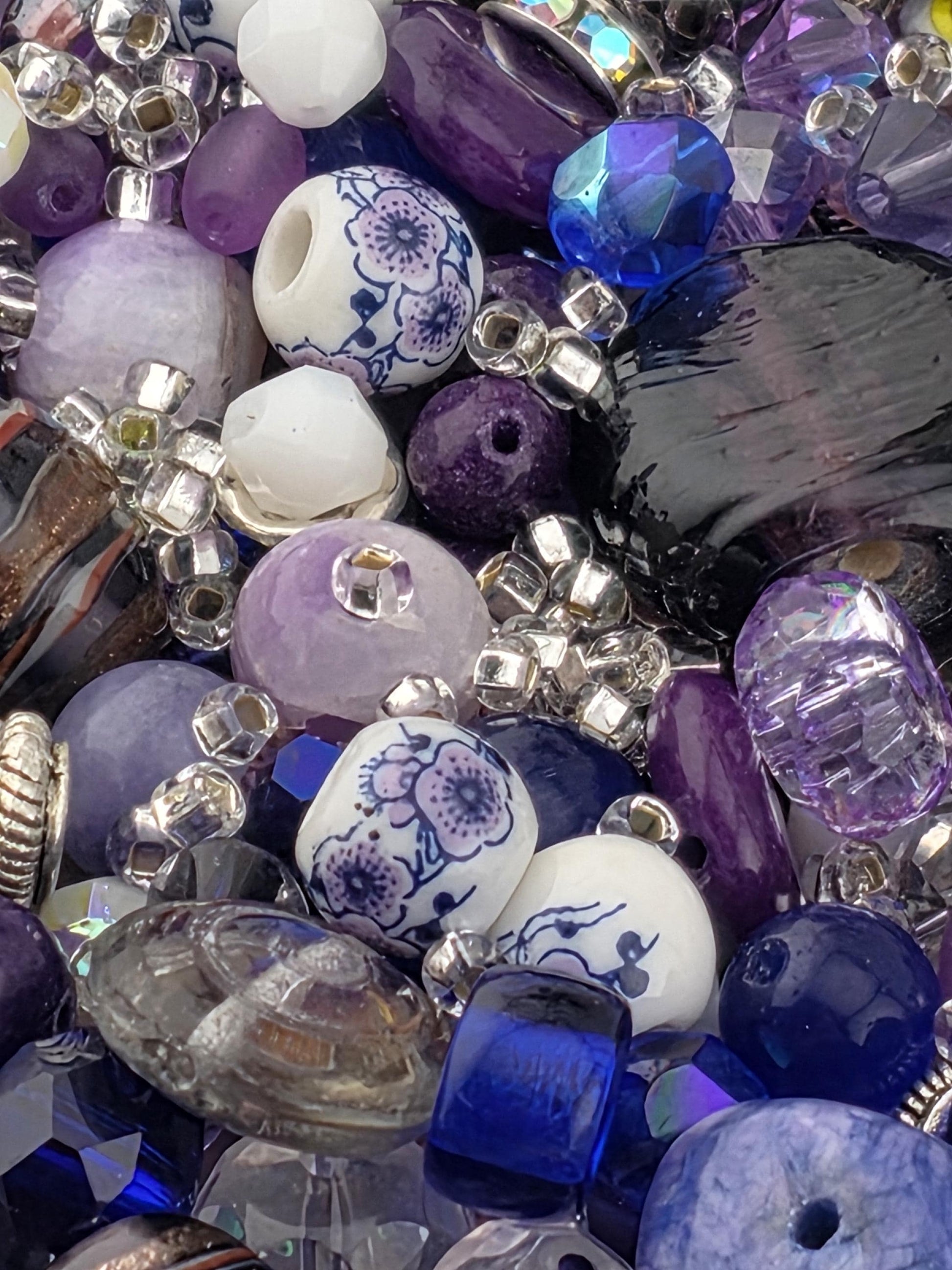 New "Heard It Through The Grapevine" Glass & Metal Bead Mix By Learise 2oz pkg | Jewelry Making Bracelet Supply | Learise Curated Mix