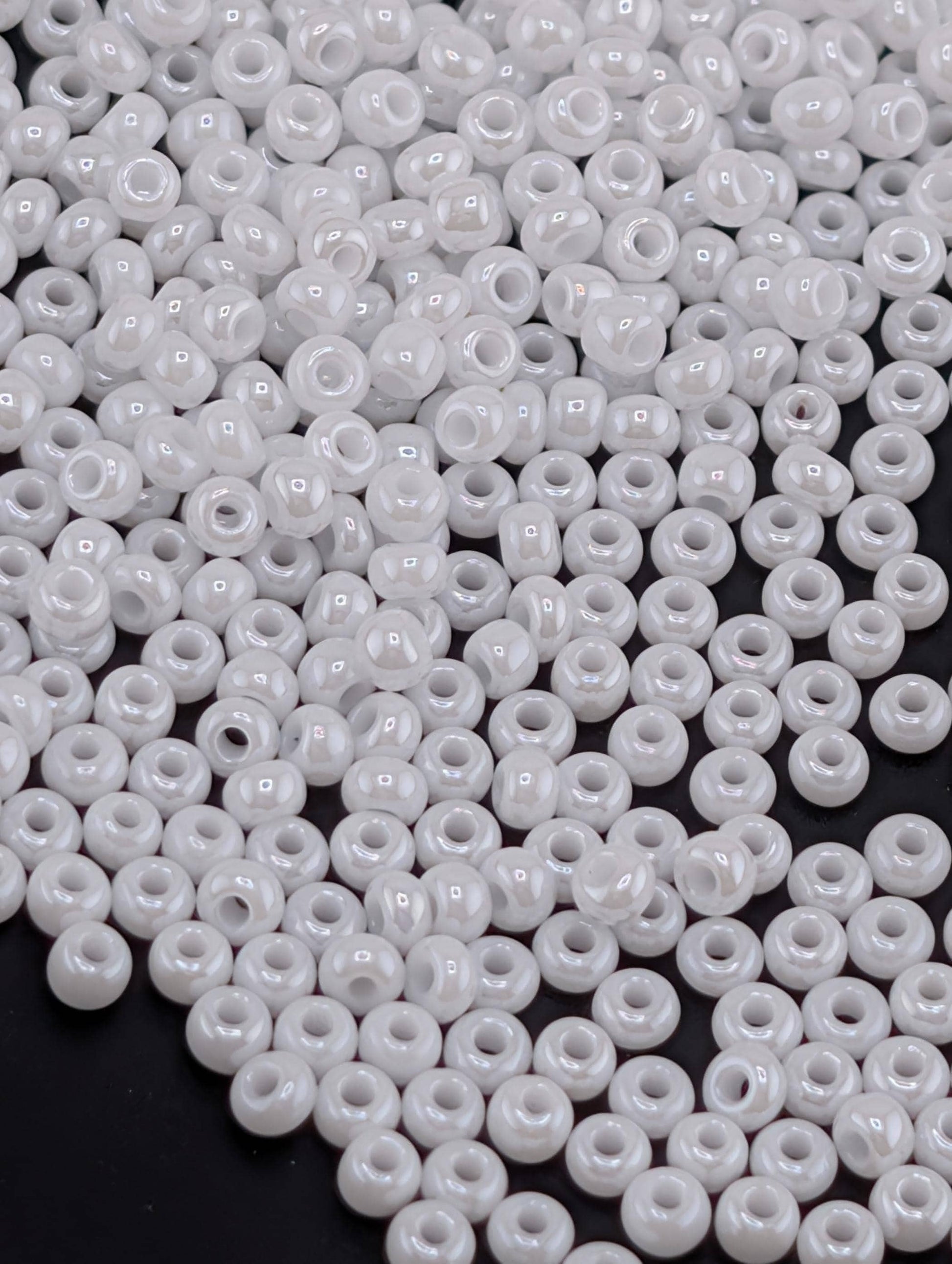 Opaque Chalkwhite Luster | Size 11 | 15g Pkg | Preciosa-Ornela Glass Seed Beads | Czech Seed Beads | Bead Weaving Embroidery Supply