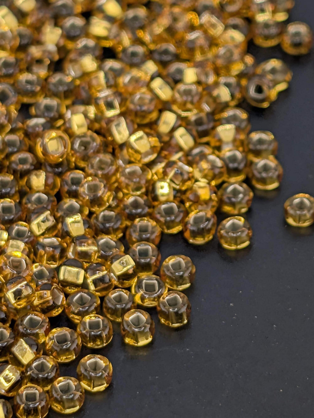 Transparent Silver Lined Topaz | Size 10 | 15g | Preciosa-Ornela Glass Seed Beads | Czech Seed Beads | Bead Weaving Embroidery Supply