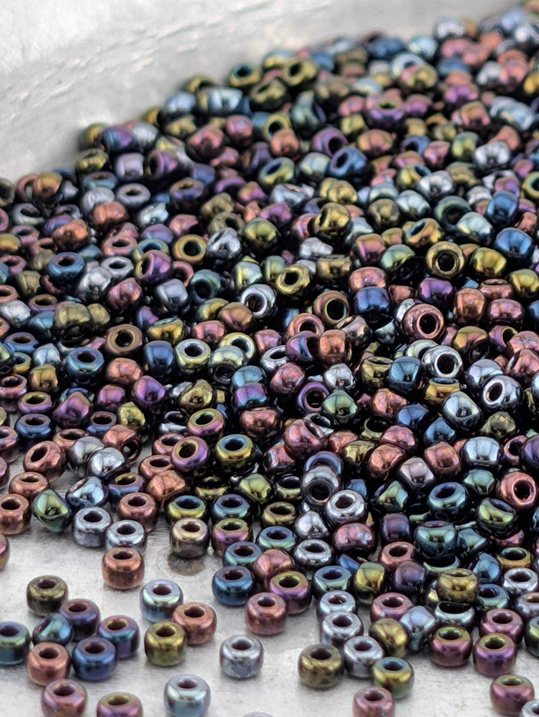 Opaque Bronze Red Iris | Size 11 | 15g | Preciosa-Ornela Glass Seed Beads | Czech Seed Beads | Bead Weaving Embroidery Supply