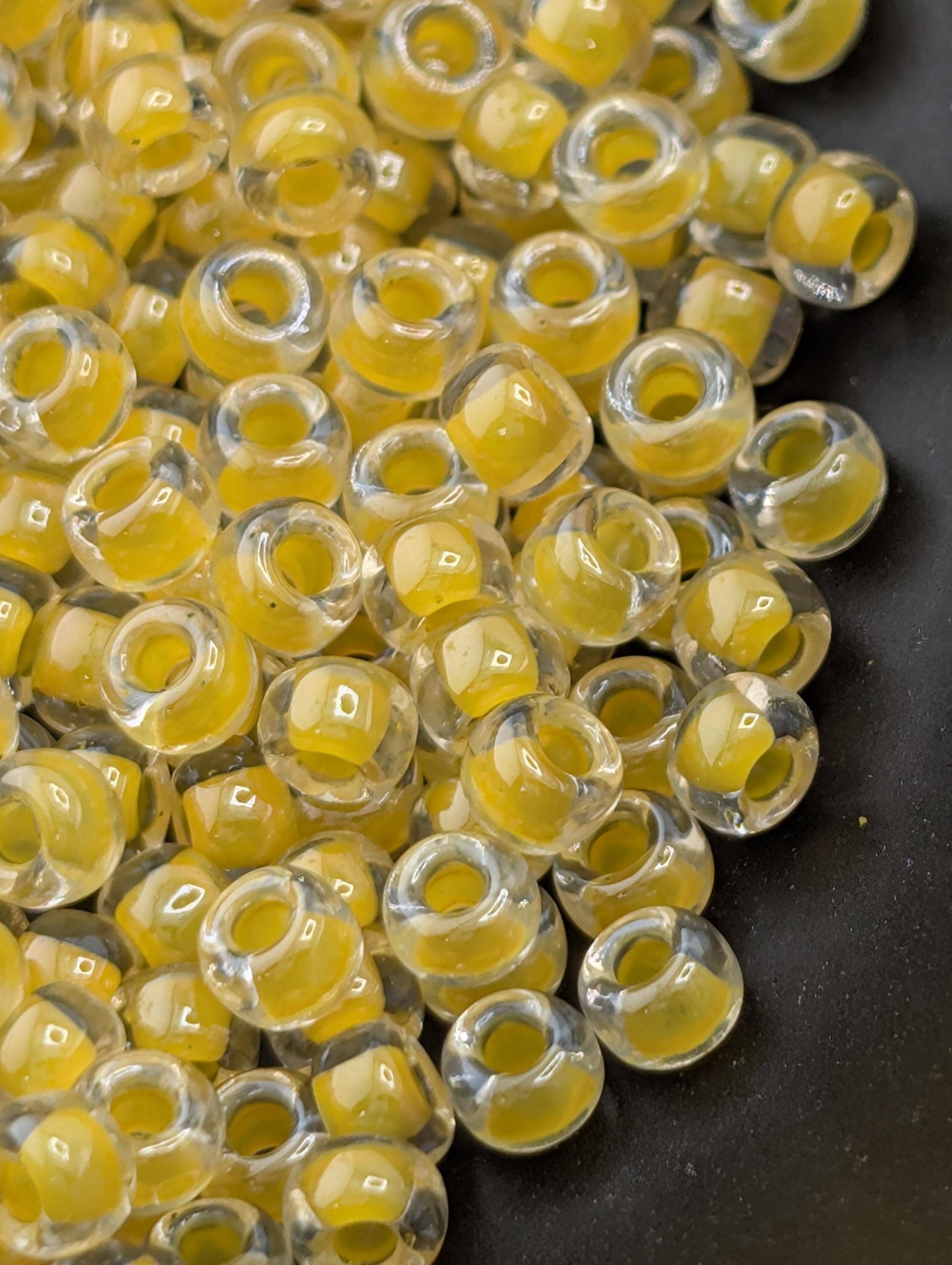 8-0202 Miyuki Rocaille 8/0 | Crystal/Canary Yellow Inside Color Lined 20g | Japanese Seed Beads | Bead Weaving Embroidery Supply