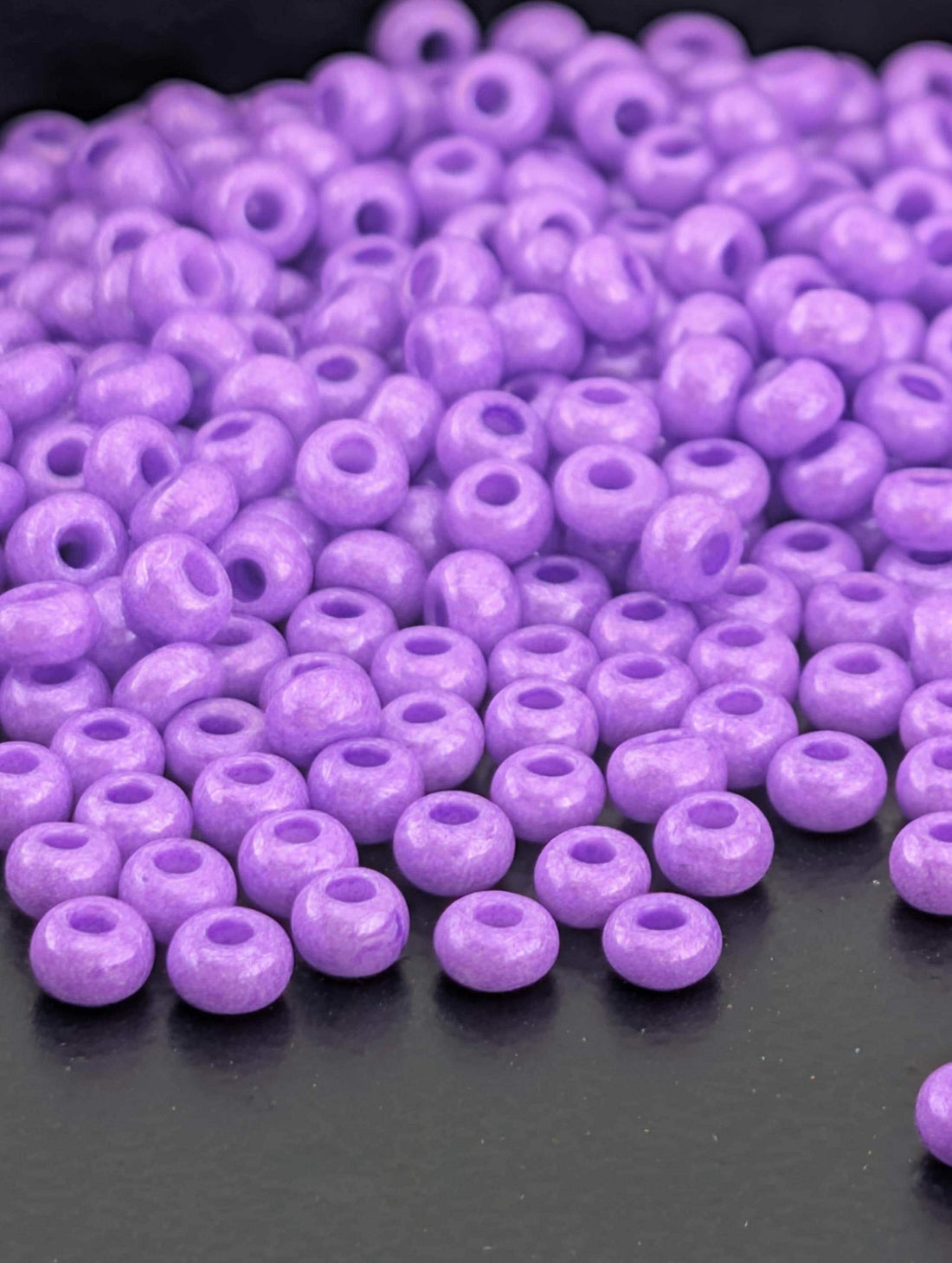 Opaque Violet Luster Chalkwhite | Size 8 | 15g | Preciosa-Ornela Glass Seed Beads | Czech Seed Beads | Bead Weaving Embroidery Supply