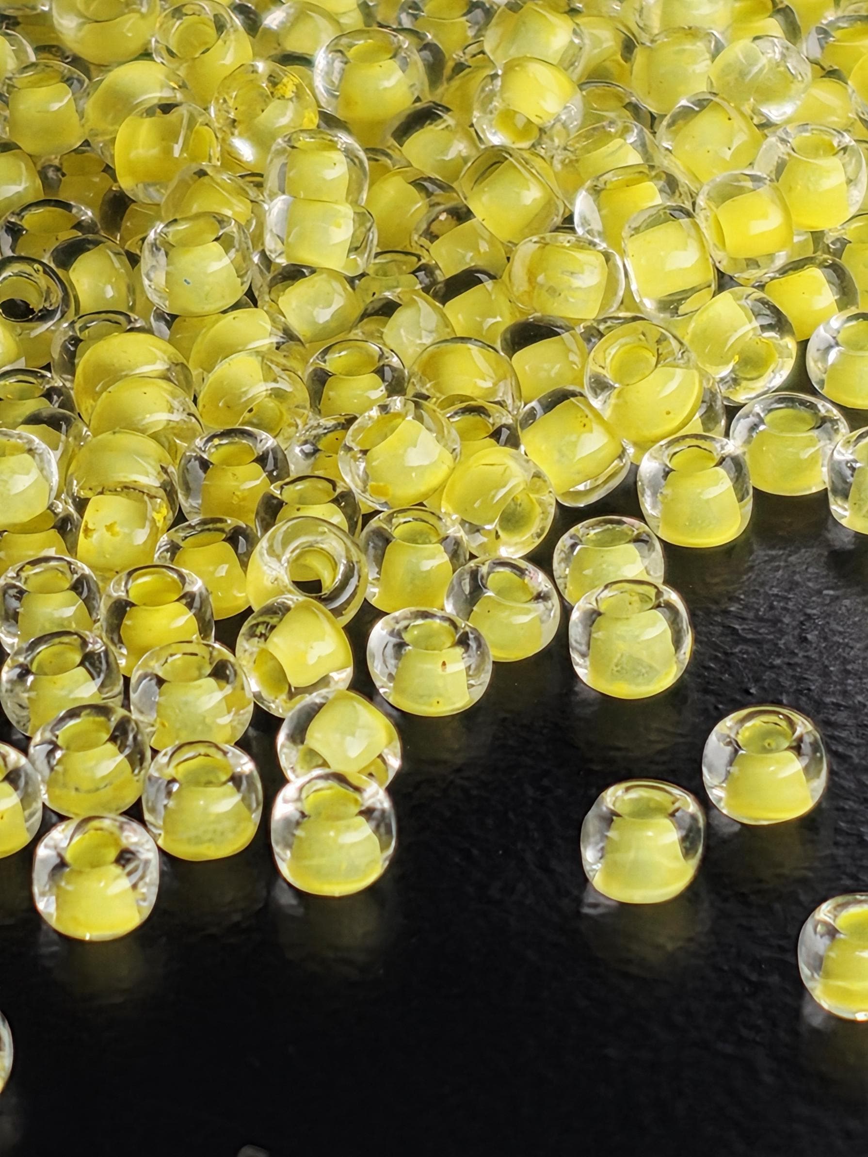 5323SB Translucent Inside Color Light Yellow 6/0 Matsuno Seed Beads (15g, ~180 pcs)