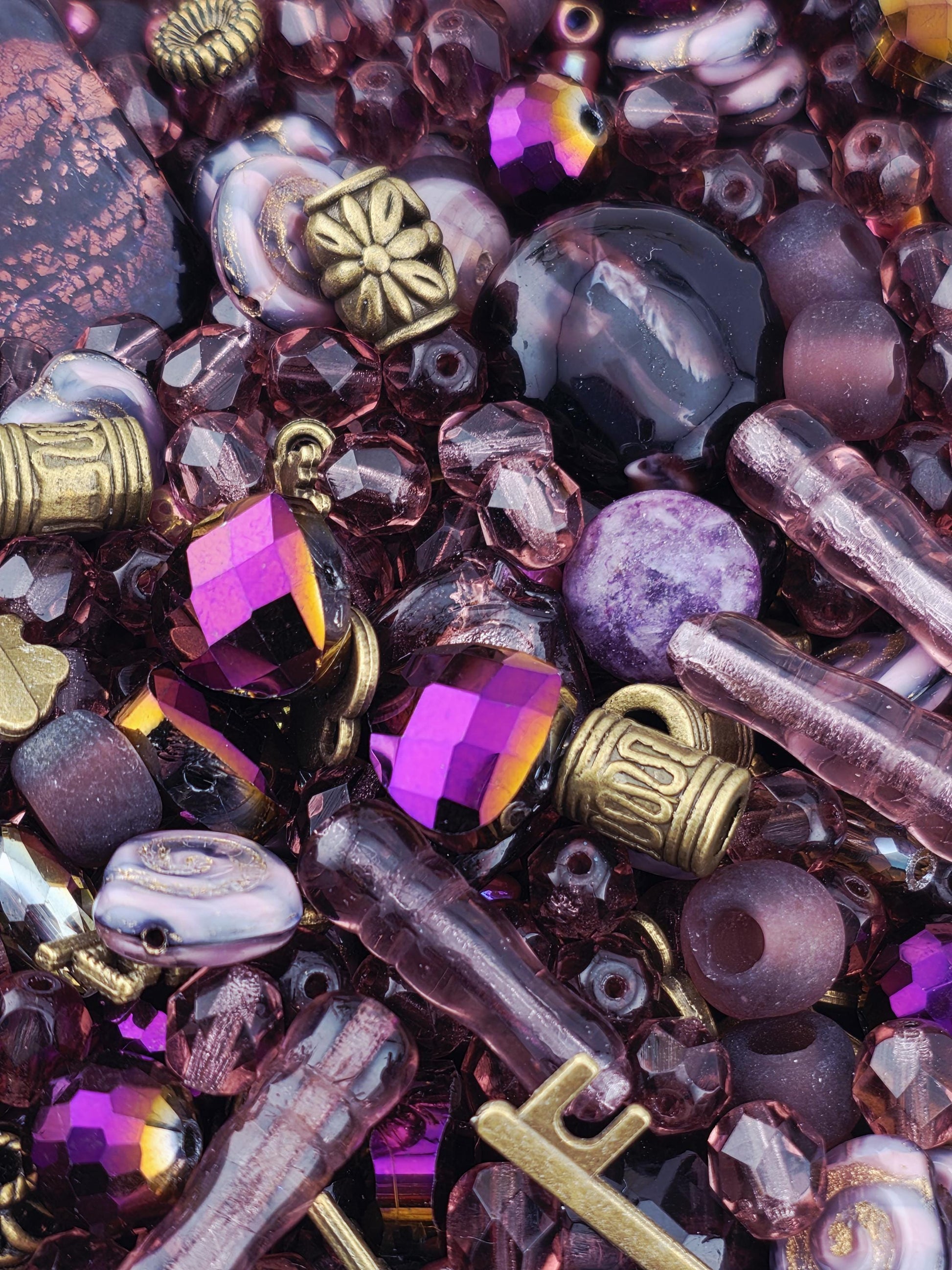 Wine Nor?! Glass and metal bead mix 2oz