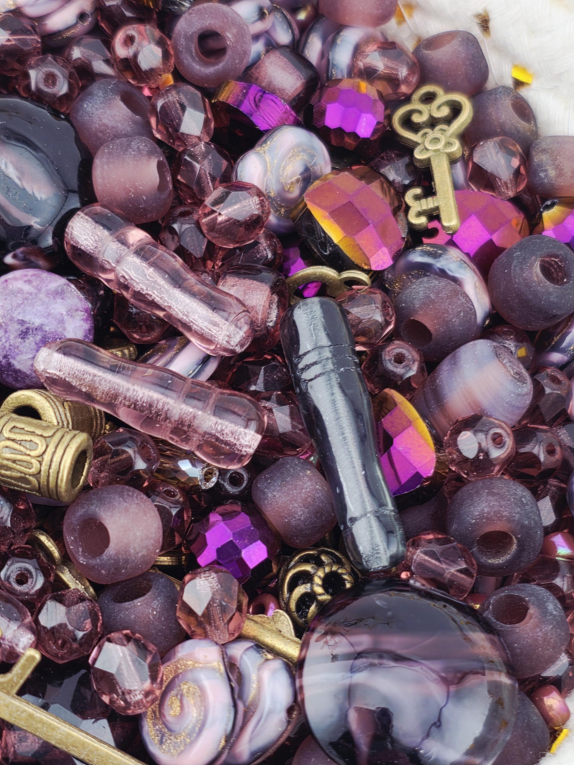 Wine Nor?! Glass and metal bead mix 2oz