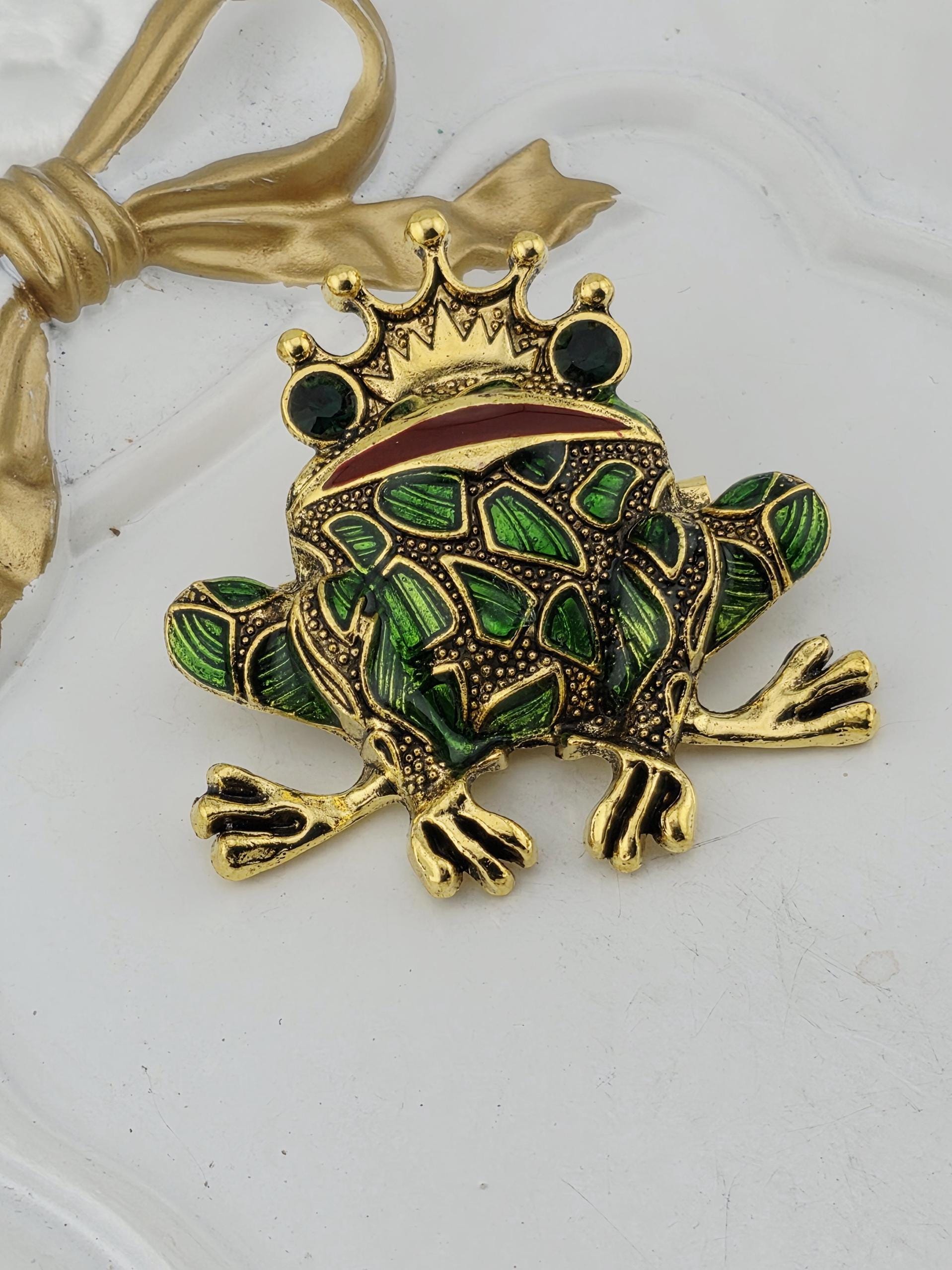 Frog Prince Brooch: Vintage Style with Gold Crown and Green Eyes | Handmade Pin | Jacket Scarf Hat Accessory | Gift Idea