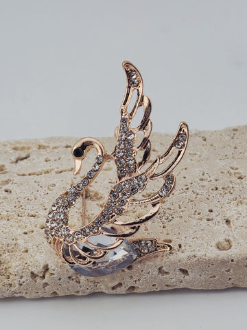 Swan Brooch: Rhinestone Sparkle - Elegant Wedding Accessory | Handmade Pin | Jacket Scarf Hat Accessory | Gift Idea