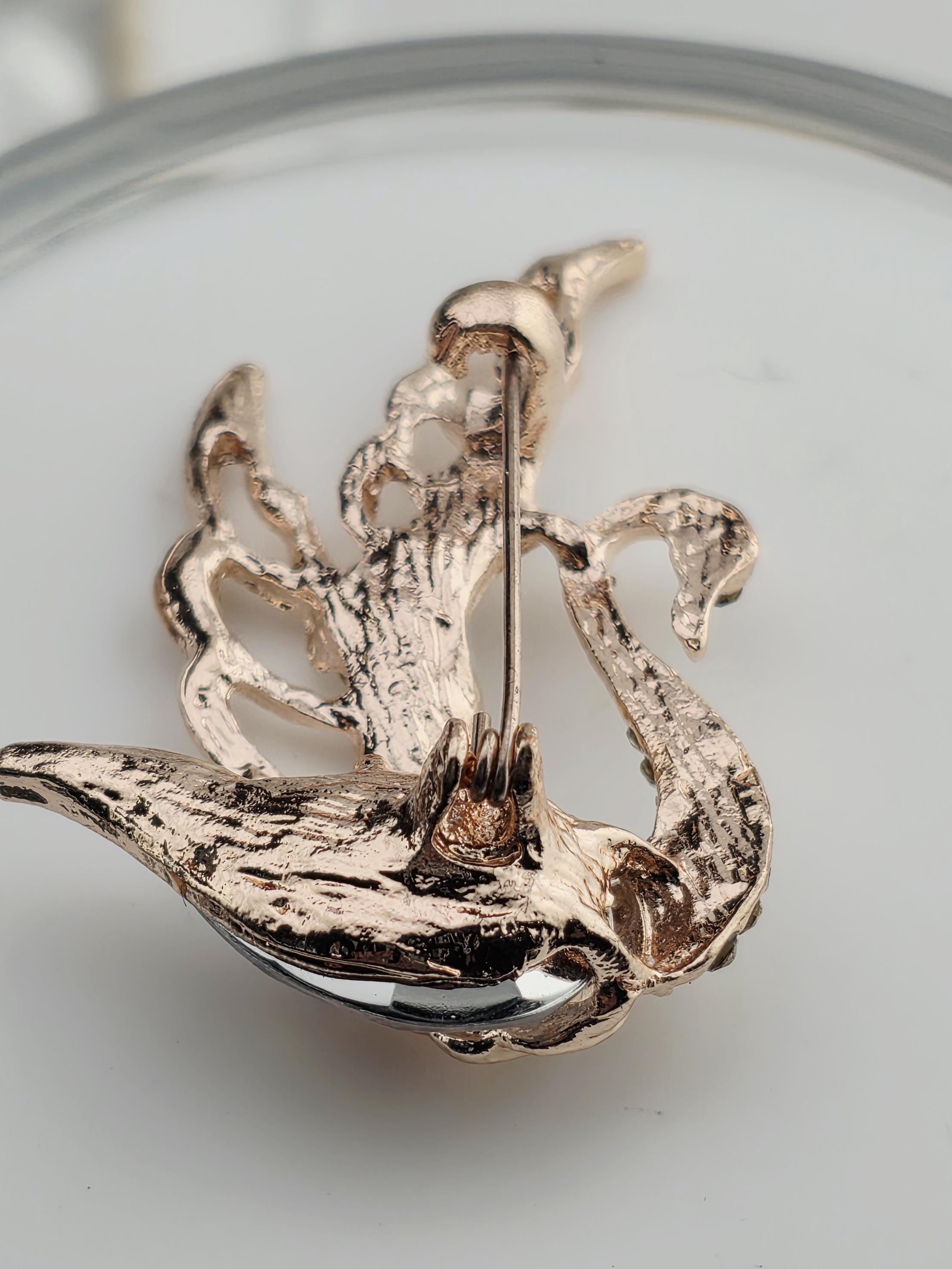 Swan Brooch: Rhinestone Sparkle - Elegant Wedding Accessory | Handmade Pin | Jacket Scarf Hat Accessory | Gift Idea