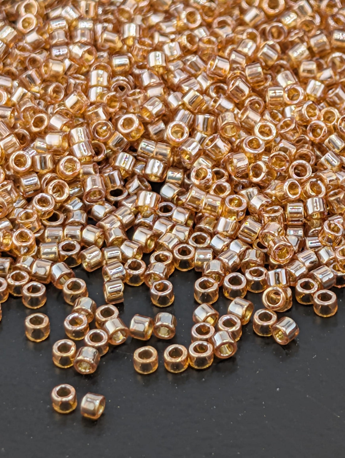 DB1221:Marigold Translucent Inside Color Lined | Size 11/0 | 7g