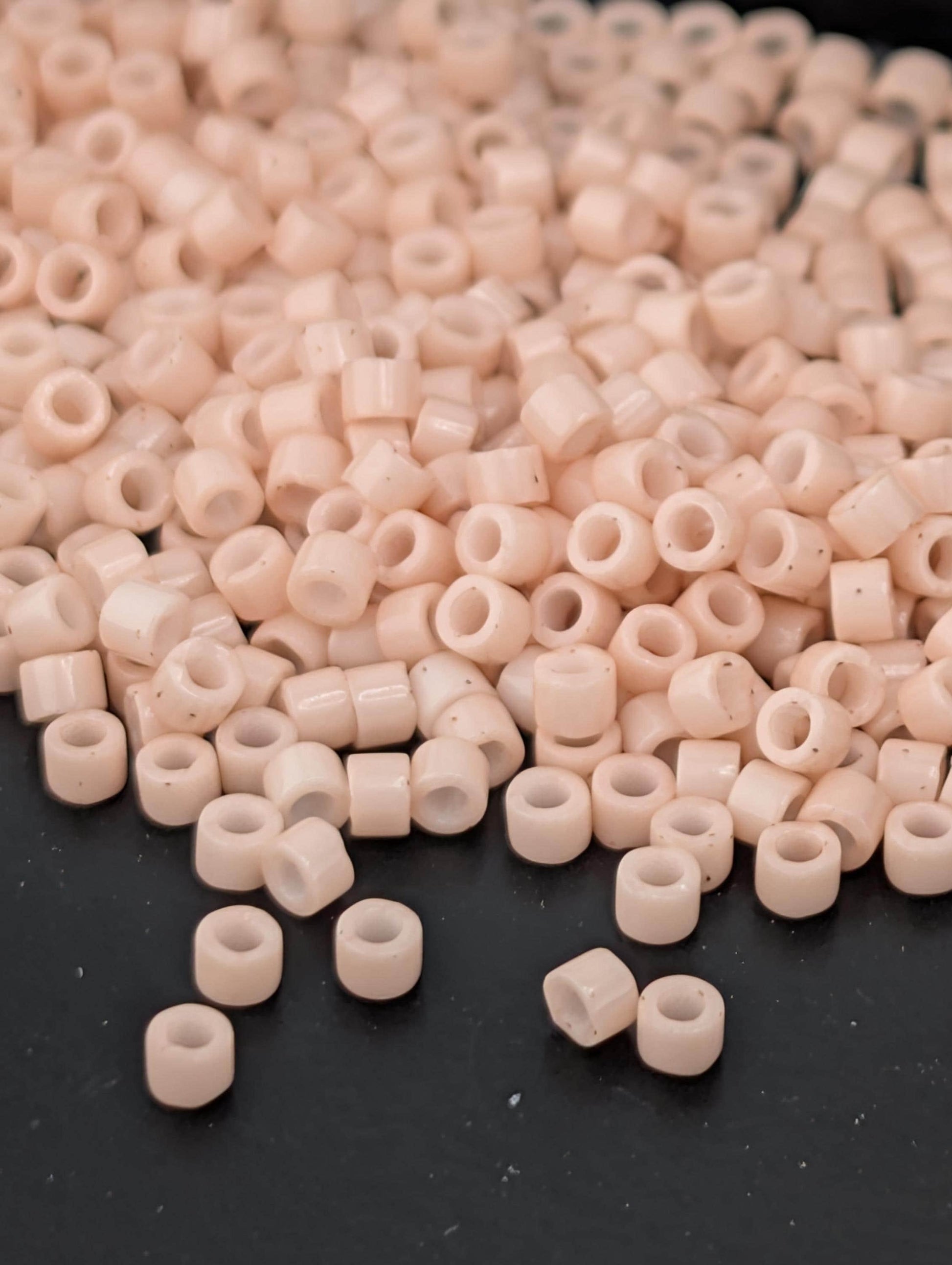 Light Peachy Coral Opaque | Size 11/0 | 7g | Japanese Seed Beads | Bead Weaving Embroidery Supply | DIY Jewelry