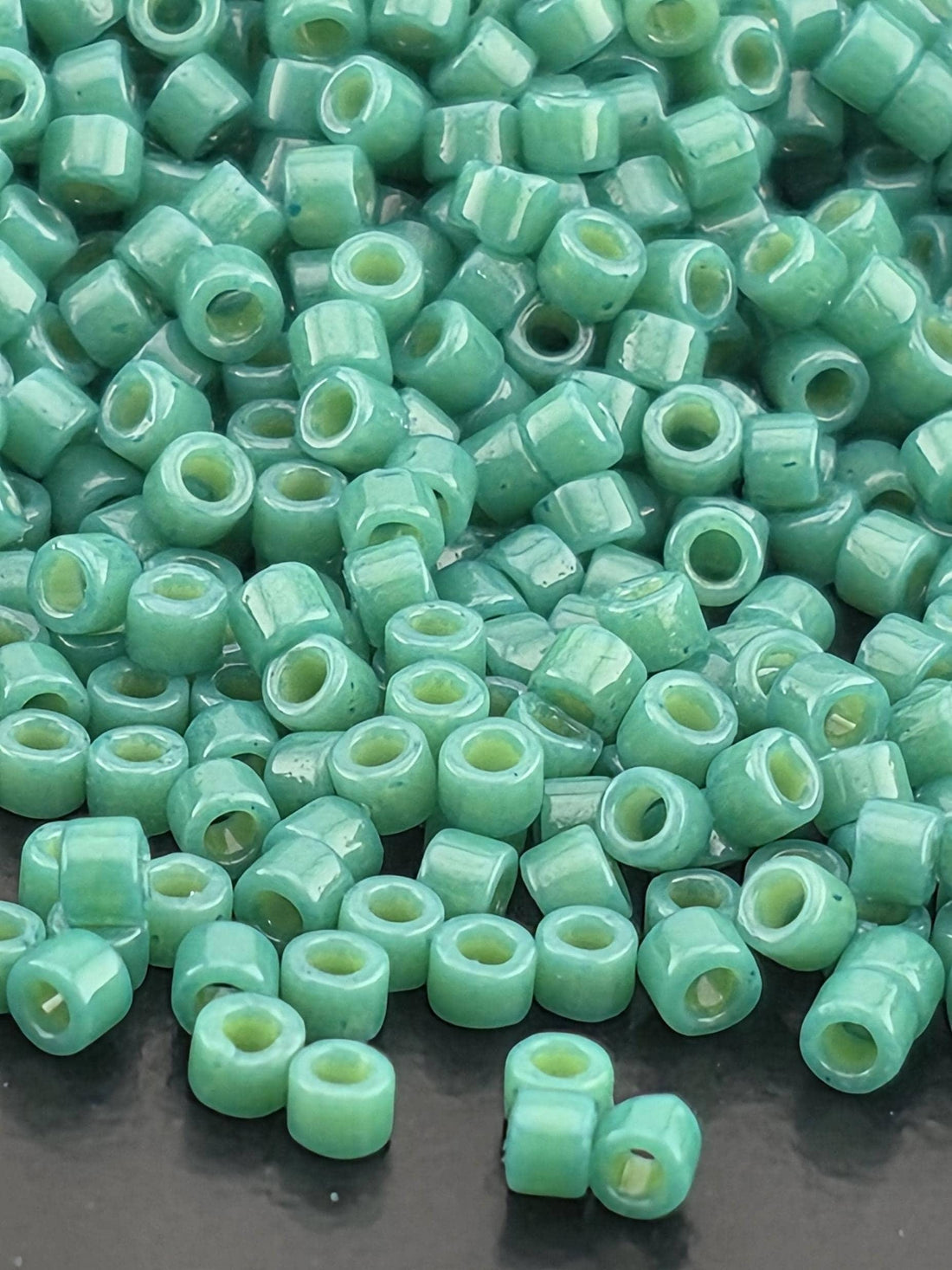 Spanish Palms Green DC/O(D) Tubes 3/pkg ea (7 gm ea) | Size 11/0 | 7g | Japanese Seed Beads | Bead Weaving Embroidery Supply | DIY Jewelry