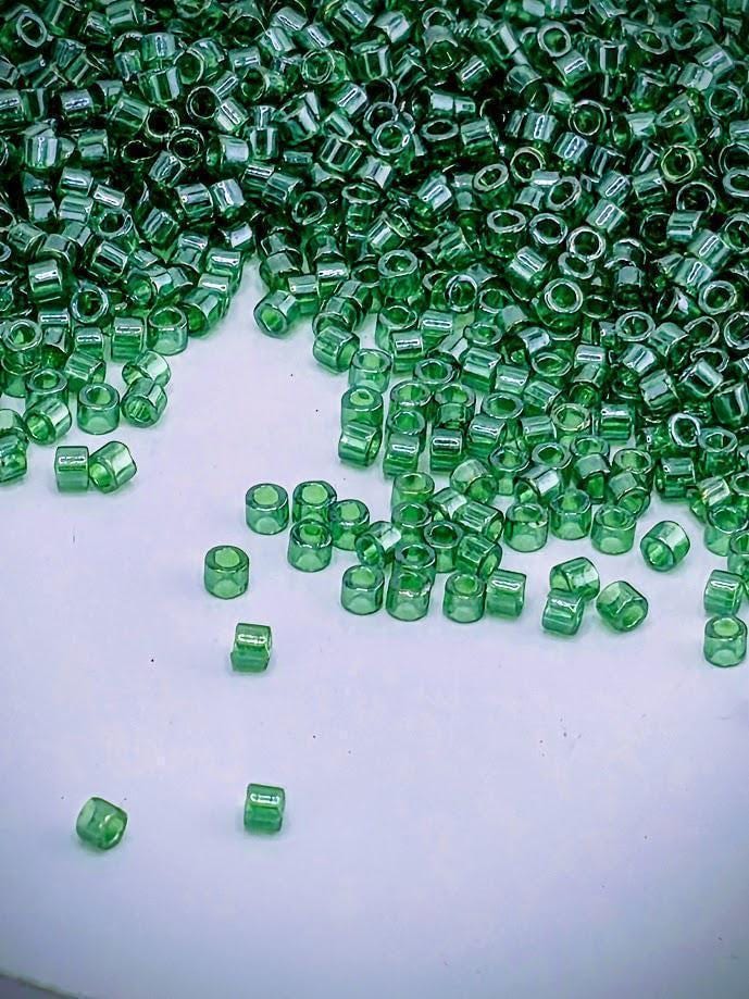 Spring Green Translucent Inside Color Lined | Size 11/0 | 7g | Japanese Seed Beads | Bead Weaving Embroidery Supply | DIY Jewelry