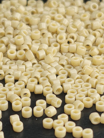 Toasted Oat DC/O(D) | Size 11/0 | 7g | Japanese Seed Beads | Bead Weaving Embroidery Supply | DIY Jewelry