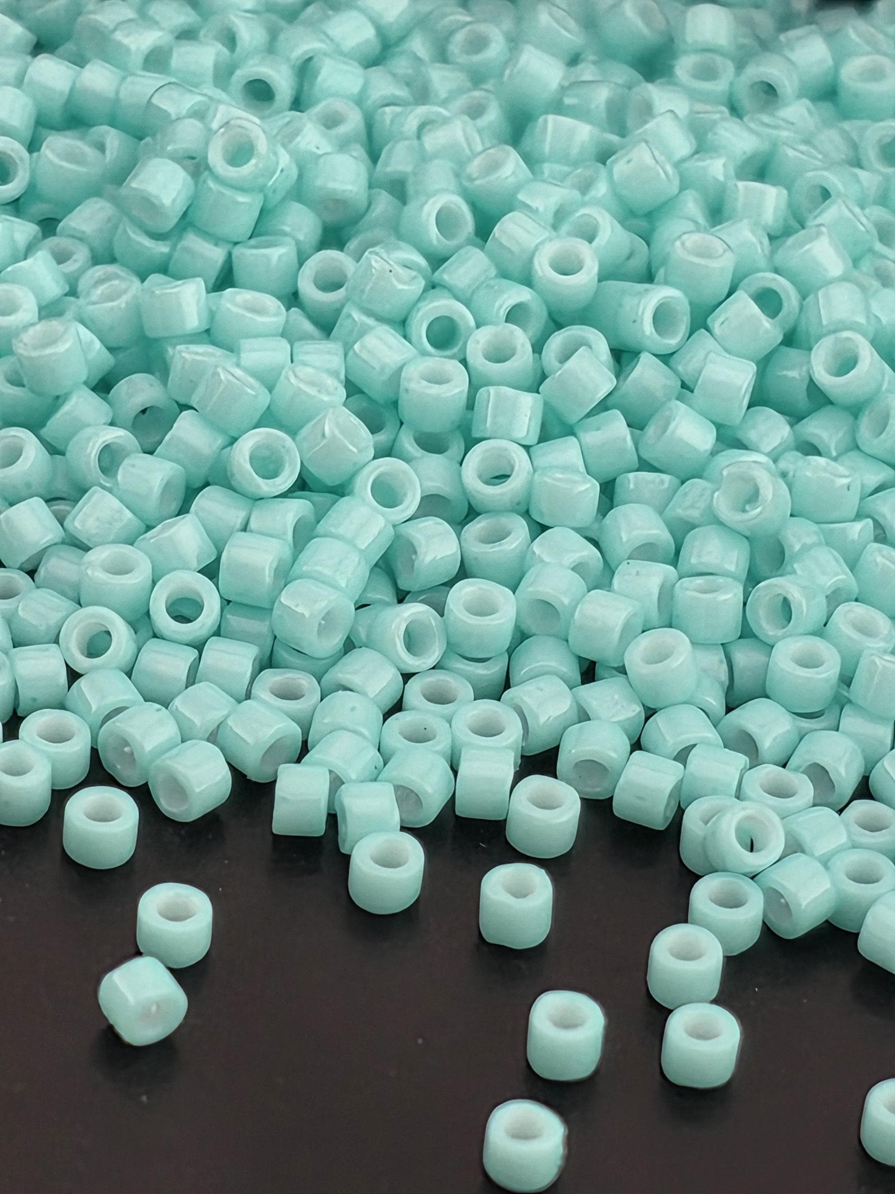 Aquamarine DC/O(D) | Size 11/0 | 7g | Japanese Seed Beads | Bead Weaving Embroidery Supply | DIY Jewelry
