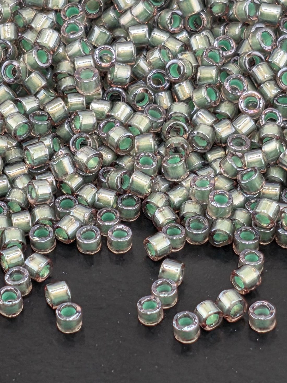 Amethyst/Grey Translucent Inside Color Lined Pearl | Size 11/0 | 7g | Japanese Seed Beads | Bead Weaving Embroidery Supply | DIY Jewelry