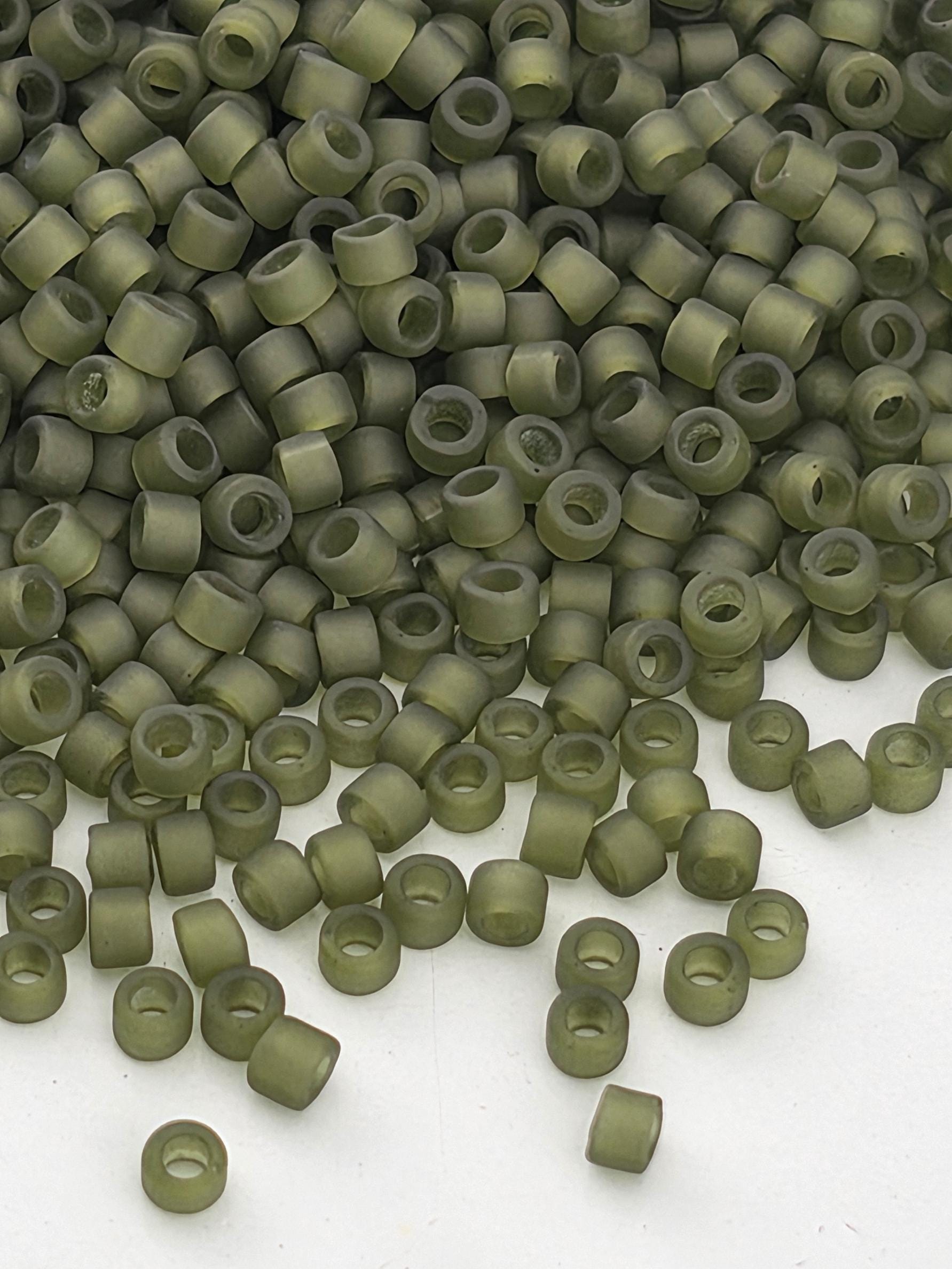 DB2404:Jungle Green O/Ma | Size 11/0 | 7g