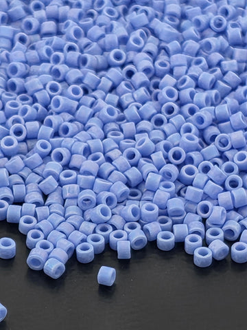 DB0881:Periwinkle Opaque Matte Rainbow | Size 11/0 | 7g