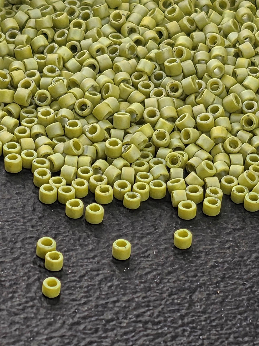 DB2309:Sprout Opaque Matte Glazed Rainbow | Size 11/0 | 7g