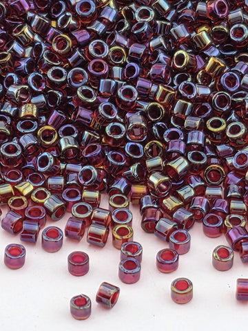 DB1751:Ruby/Black Cherry Inside Color Lined Rainbow | Size 11/0 | 7g