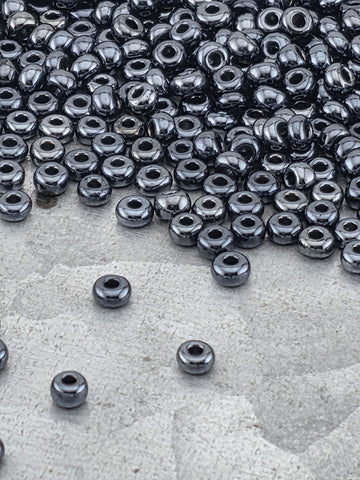 Opaque Hematite | Size 8 | 15g | Preciosa-Ornela Glass Seed Beads | Czech Seed Beads | Bead Weaving Embroidery Supply | DIY Jewelry