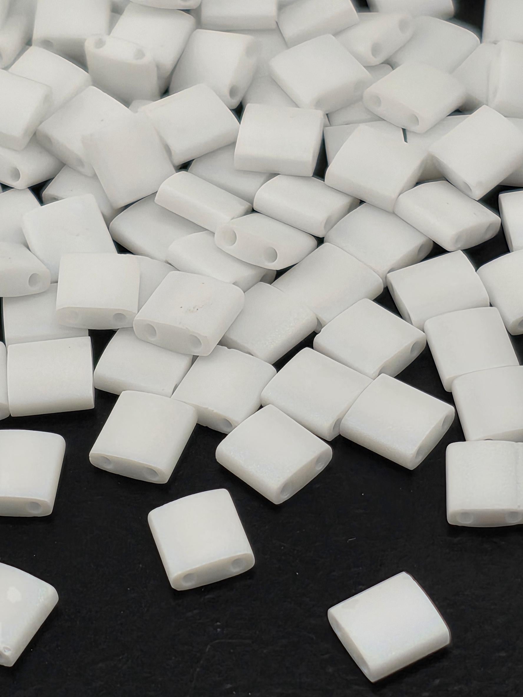 TL0402FR-Miyuki Tila Beads:White O/MA/R (7.5g pkg)