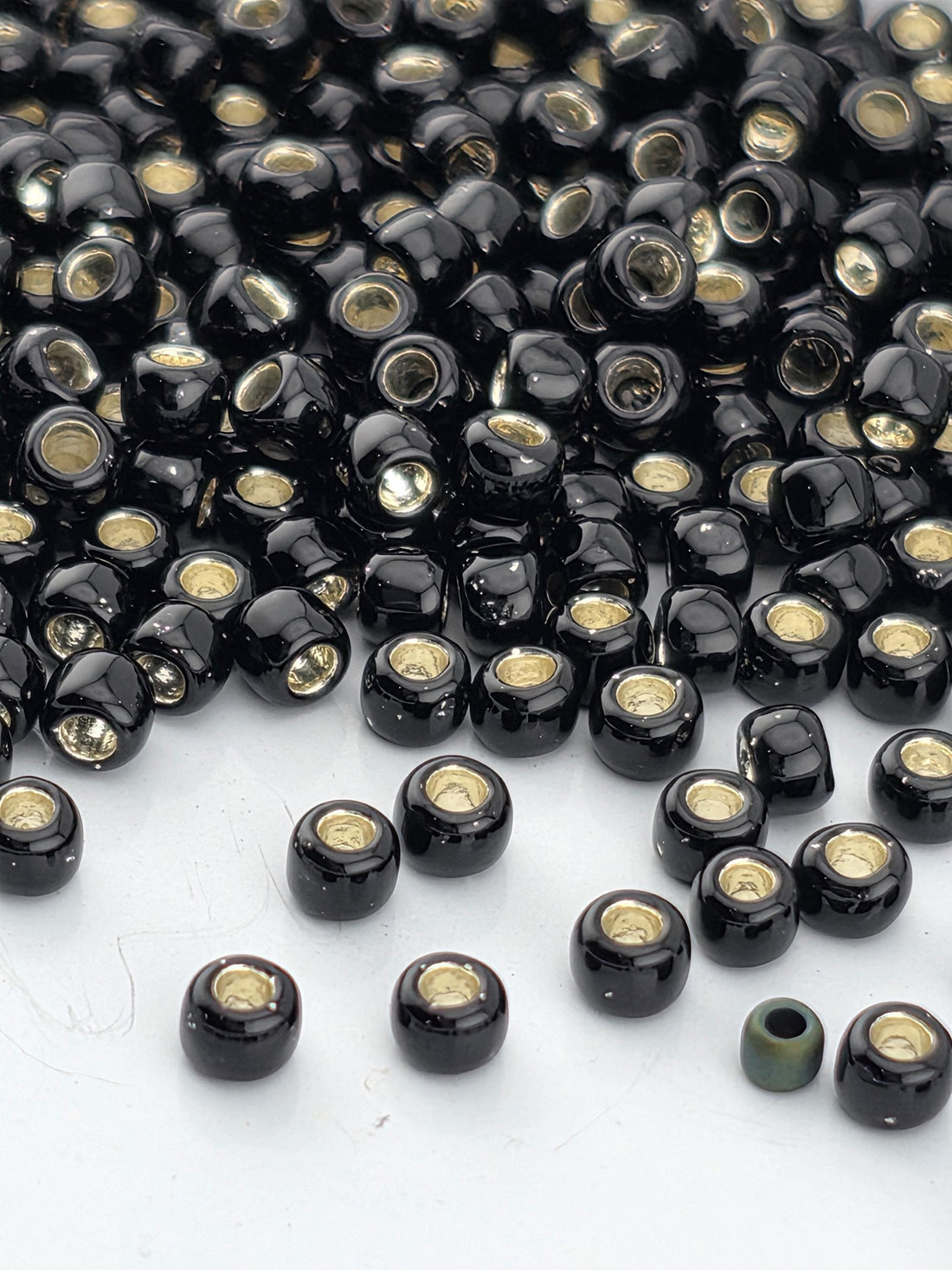 TOHO Round 8/0 Silver-Lined Jet 2.5 Tube | Japanese Seed Beads | Bead Weaving Embroidery Supply | DIY Jewelry