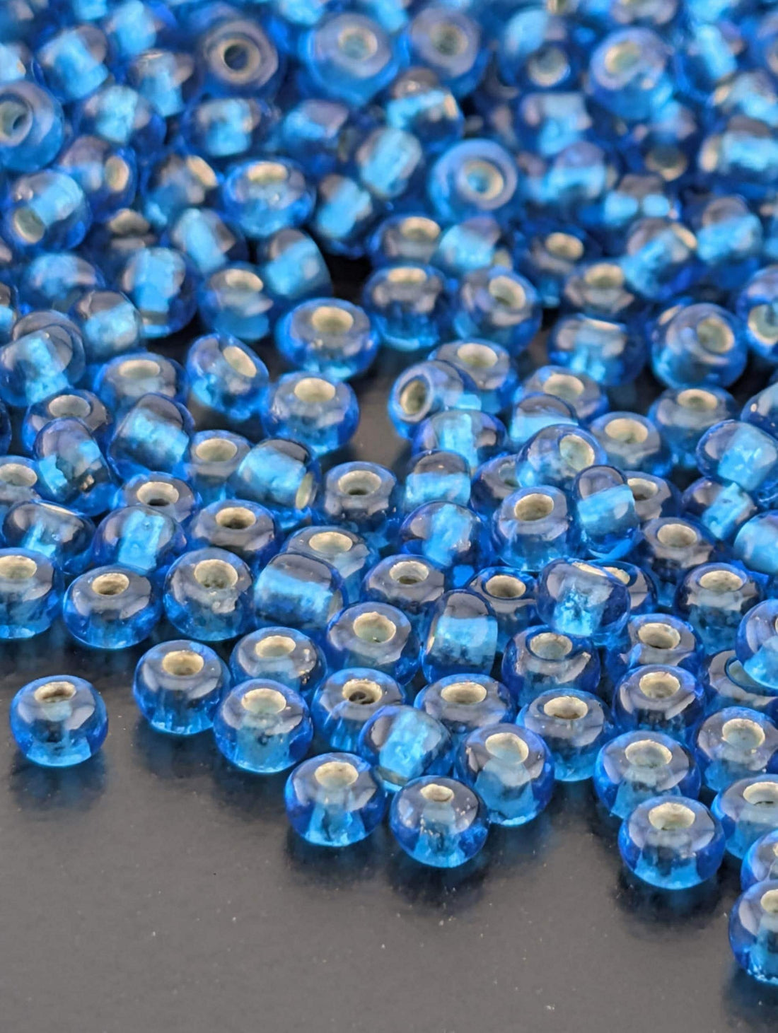 Transparent SilverLined Light Aqua | Size 8 | 15g | Preciosa-Ornela Glass Seed Beads | Czech Seed Beads | Bead Weaving Embroidery Supply