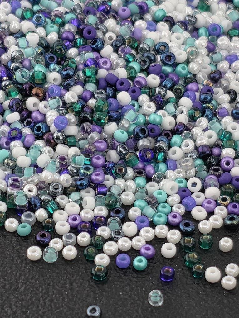Grape Expectations Exclusive Seed Bead Soup Mix by Learise 20g