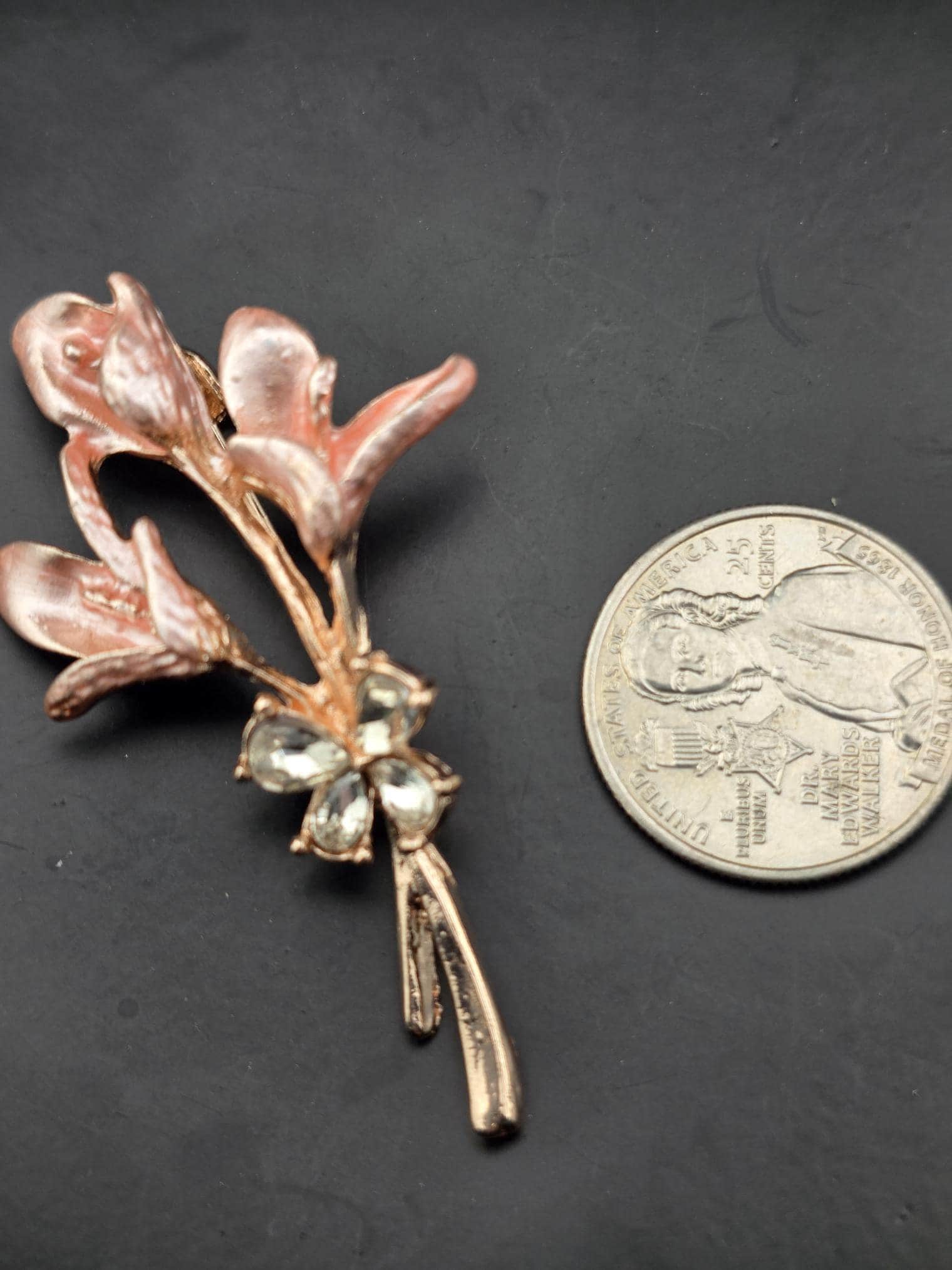 Floral Resin Tulip Brooch, Rhinestones and Pearl (60x35mm Pin) | Handmade Pin | Jacket Scarf Hat Accessory | Gift Idea