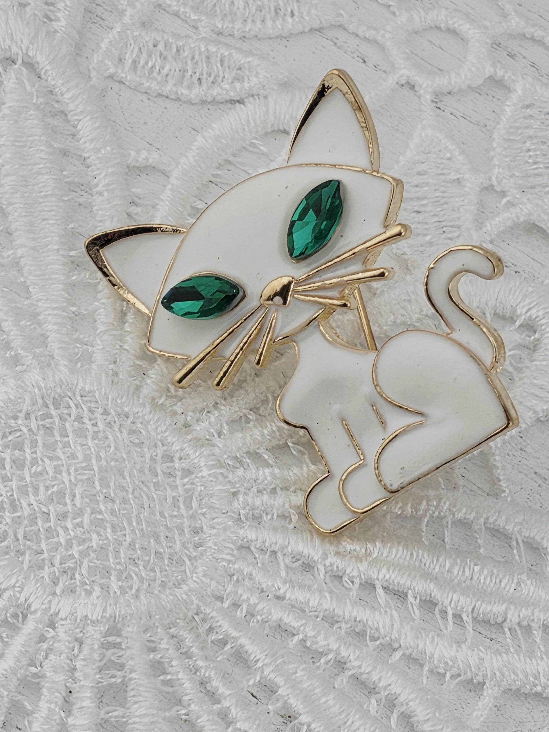 Cat Pendant Charm: Gold Frame with Green Gemstone Eyes | Handmade Pin | Jacket Scarf Hat Accessory | Gift Idea