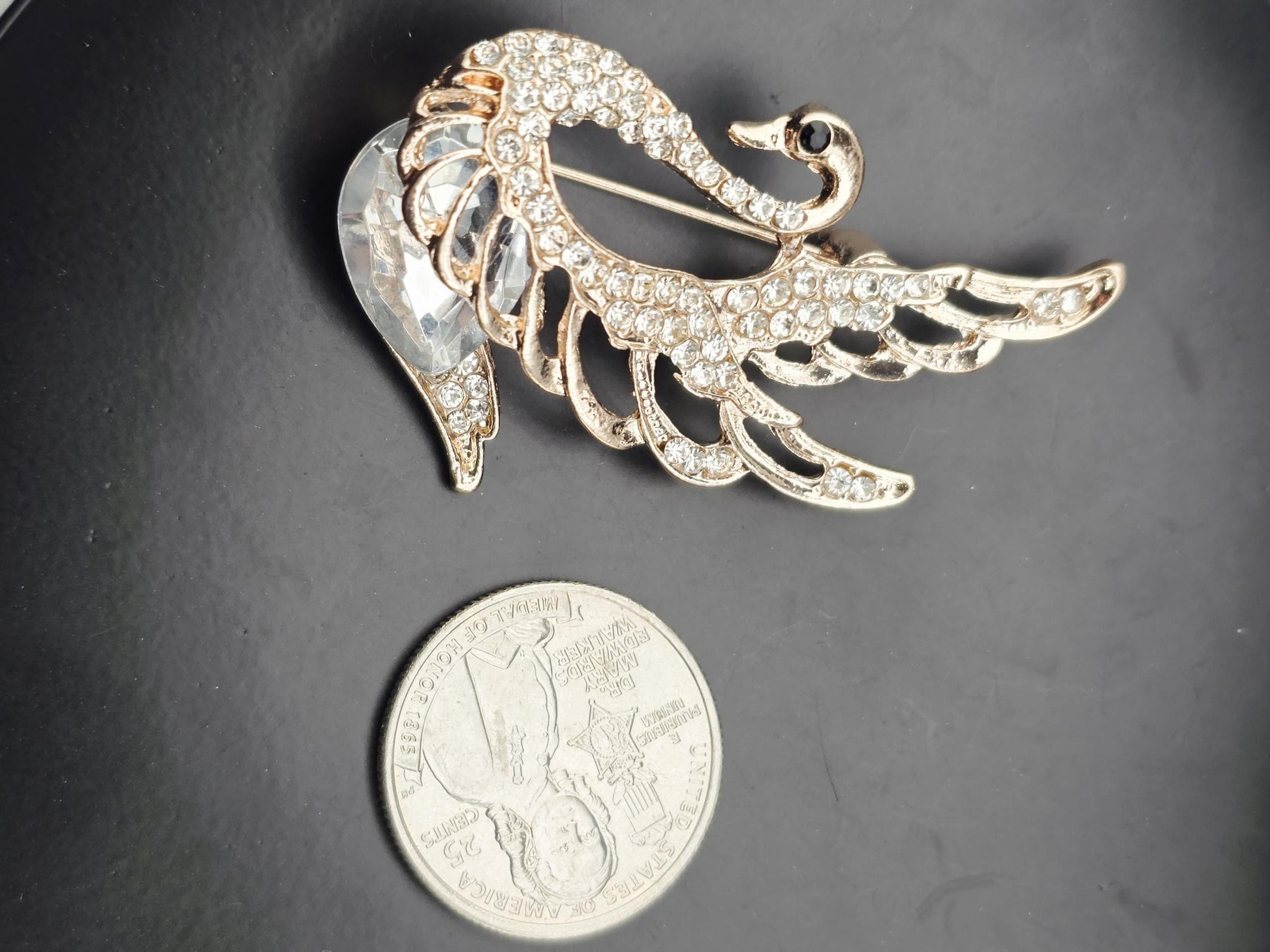 Swan Brooch: Rhinestone Sparkle - Elegant Wedding Accessory | Handmade Pin | Jacket Scarf Hat Accessory | Gift Idea
