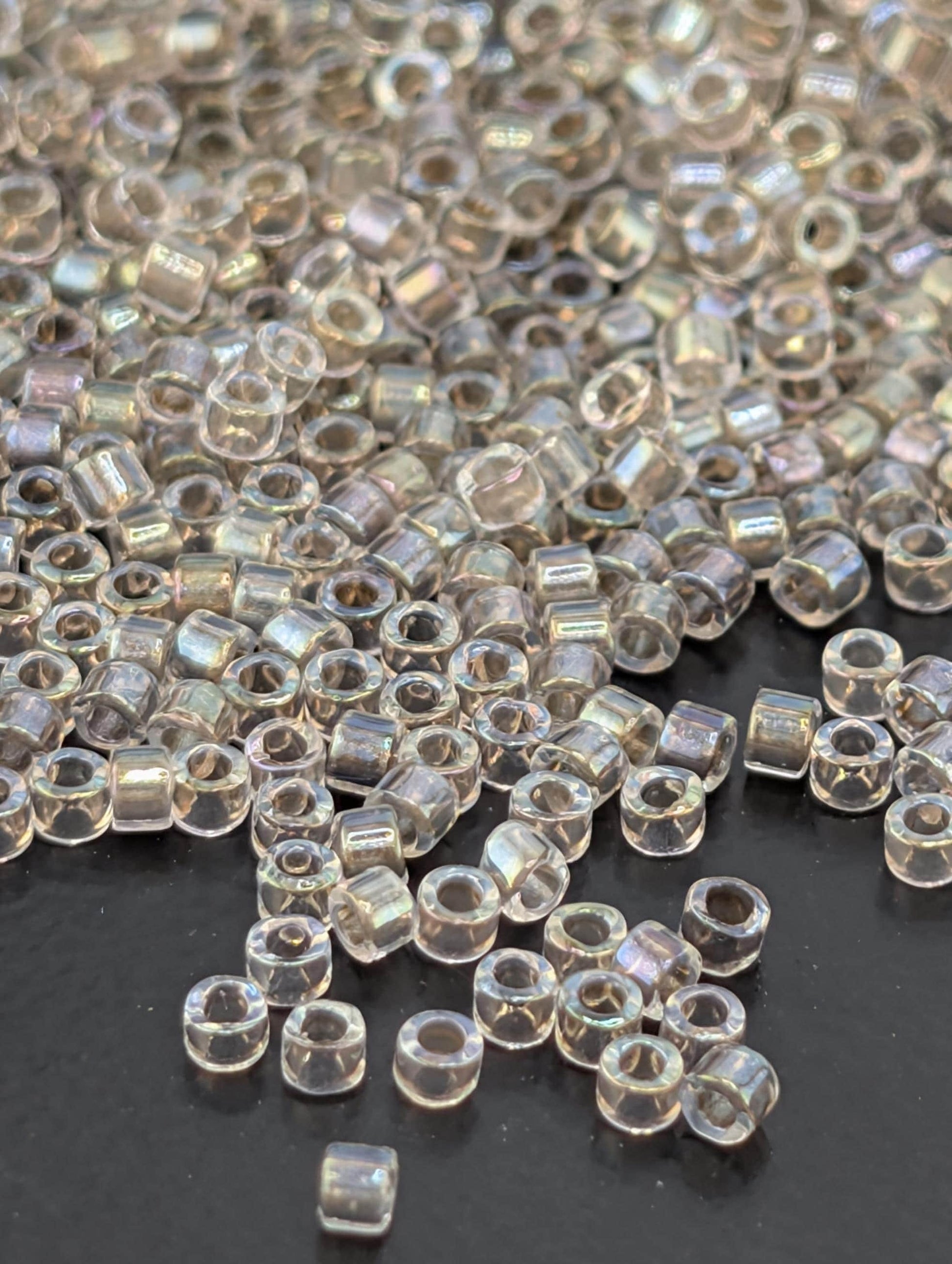 DB0064:Crystal/Taupe Inside Color Lined Rainbow | Size 11/0 | 7g