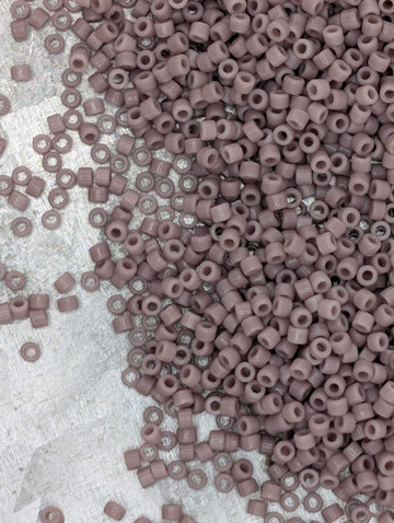 DB0728:Opaque Mauve | Size 11/0 | 7g