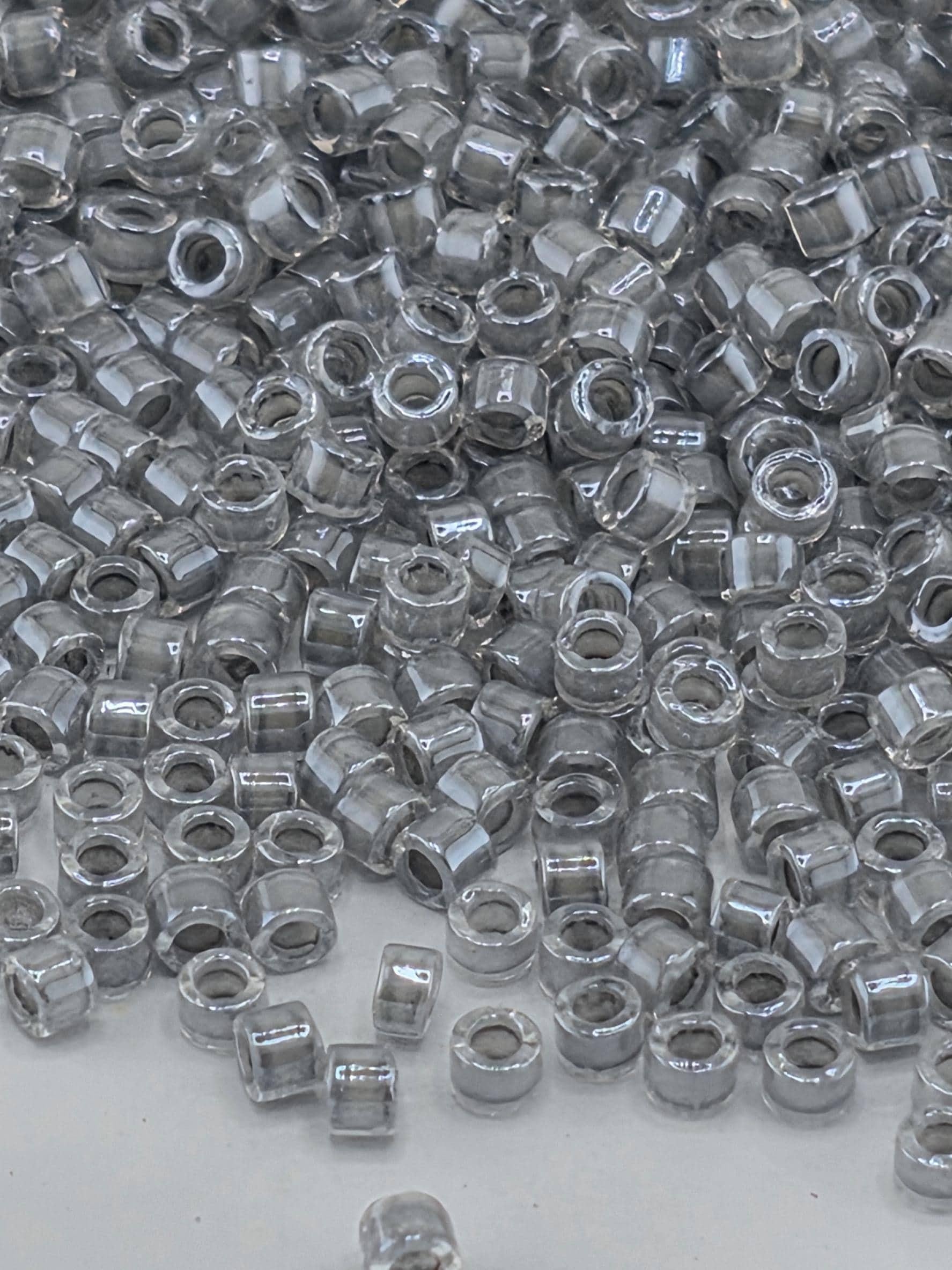 DB2392:Arctic Silver Inside Color Lined Duracoat | Size 11/0 | 7g