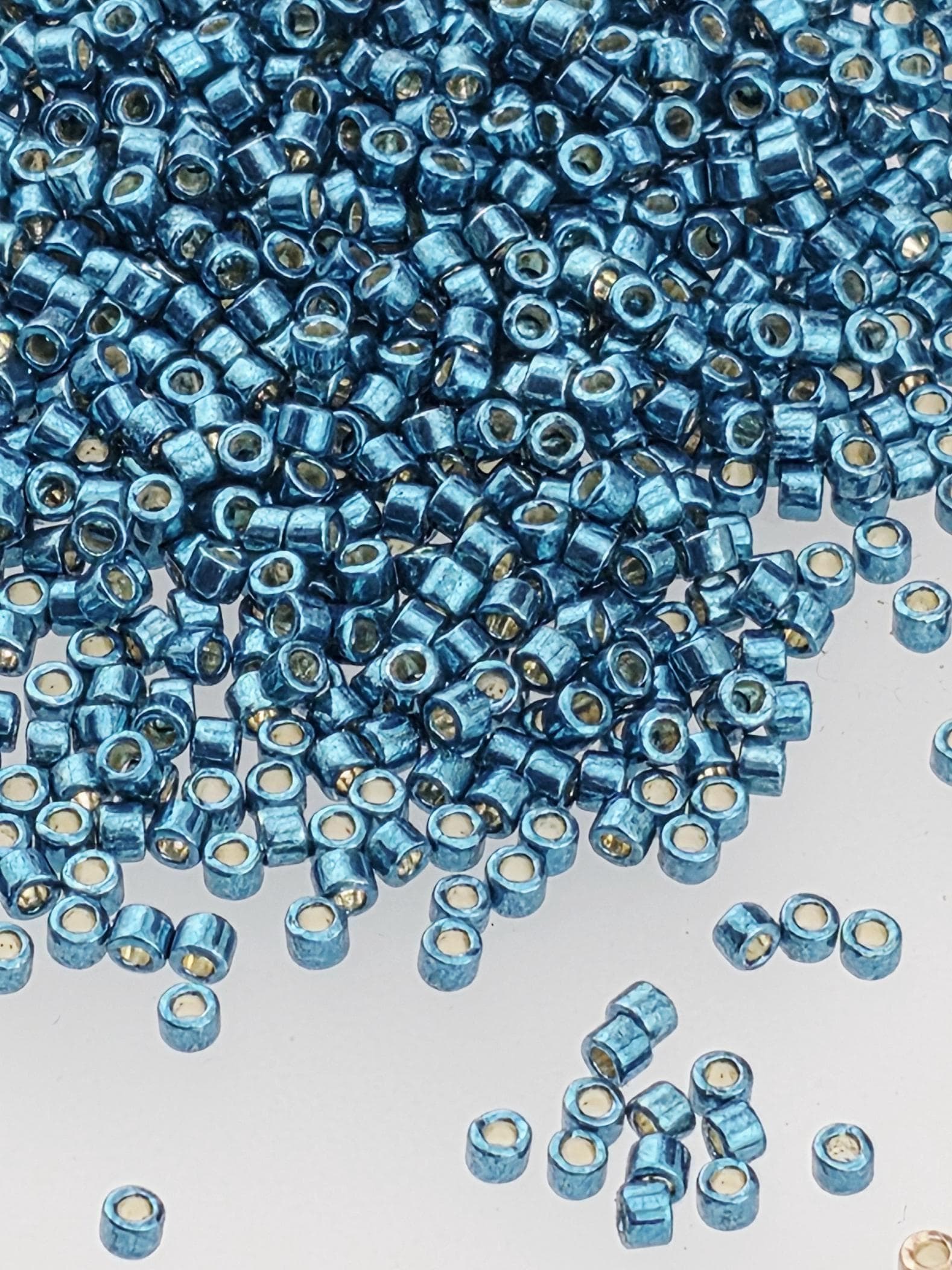 Poseidon Blue DC/GA | Size 11/0 | 7g | Japanese Seed Beads | Bead Weaving Embroidery Supply | DIY Jewelry