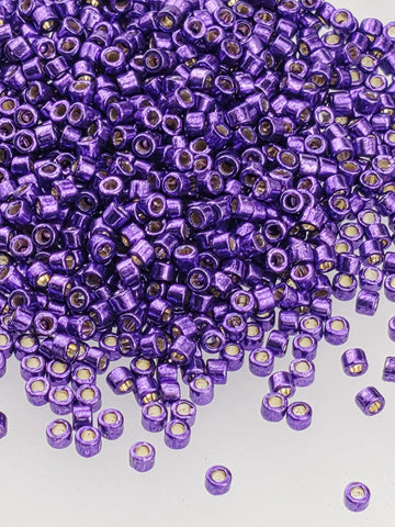 DB2510:Lilac Night DC/GA | Size 11/0 | 7g