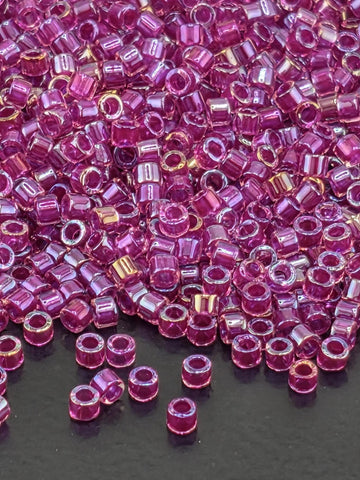DB2389:Violet Rose Inside Color Lined Rainbow Duracoat | Size 11/0 | 7g