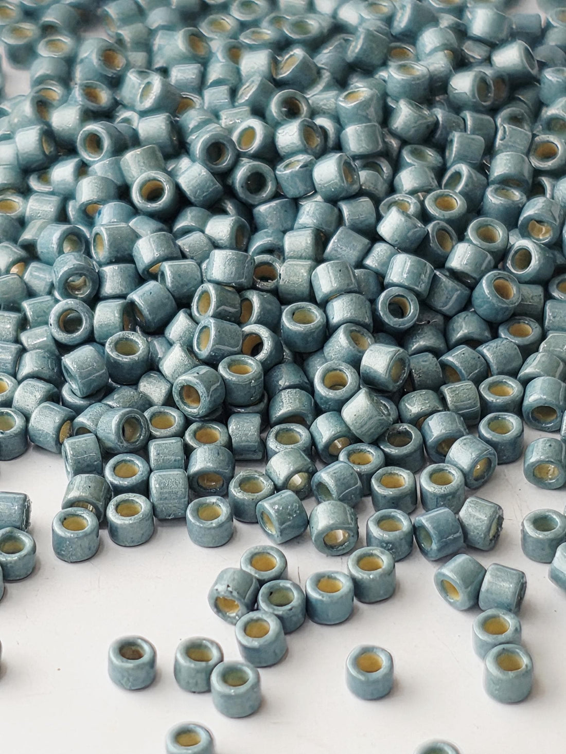 Sea Foam DC GA MA | Size 11/0 | 7g | Japanese Seed Beads | Bead Weaving Embroidery Supply | DIY Jewelry