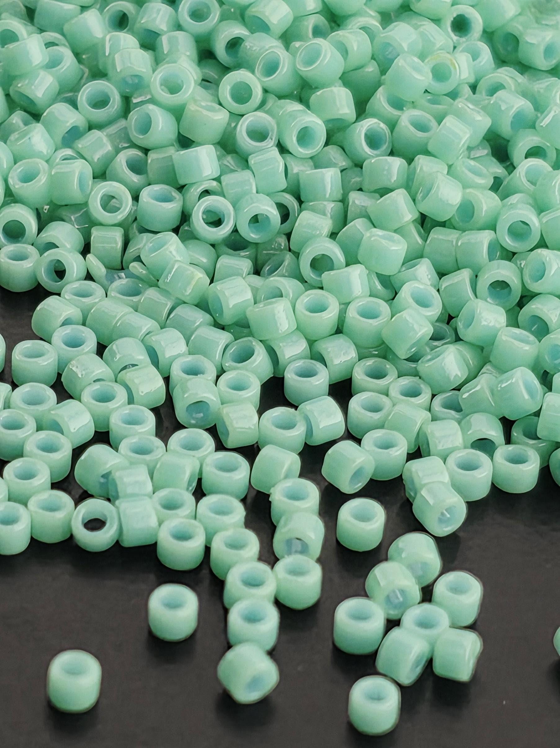 DB2125:Celadon Blue DC/O(D) | Size 11/0 | 7g