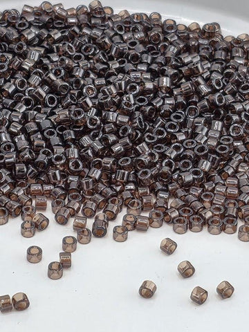 DB1892:Sable Brown Translucent Inside Color Lined | Size 11/0 | 7g