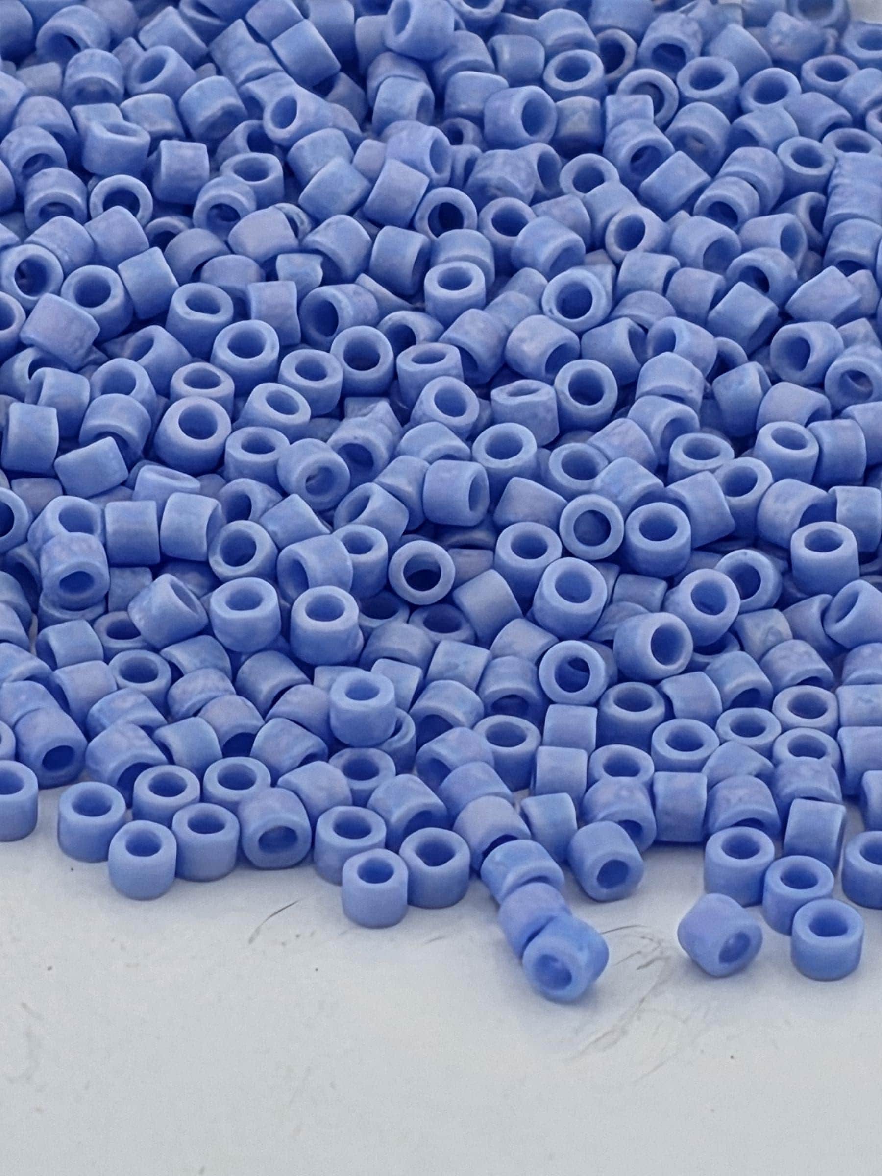 DB0881:Periwinkle Opaque Matte Rainbow | Size 11/0 | 7g