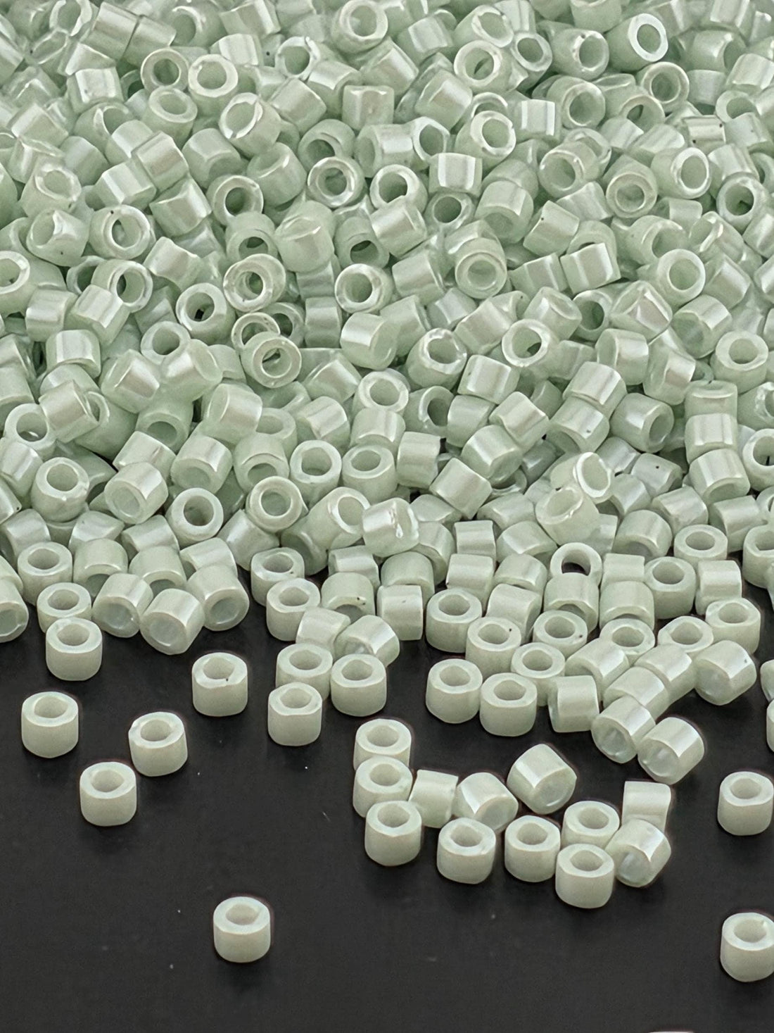 DB1536:Cool Mint Opaque Luster | Size 11/0 | 7g